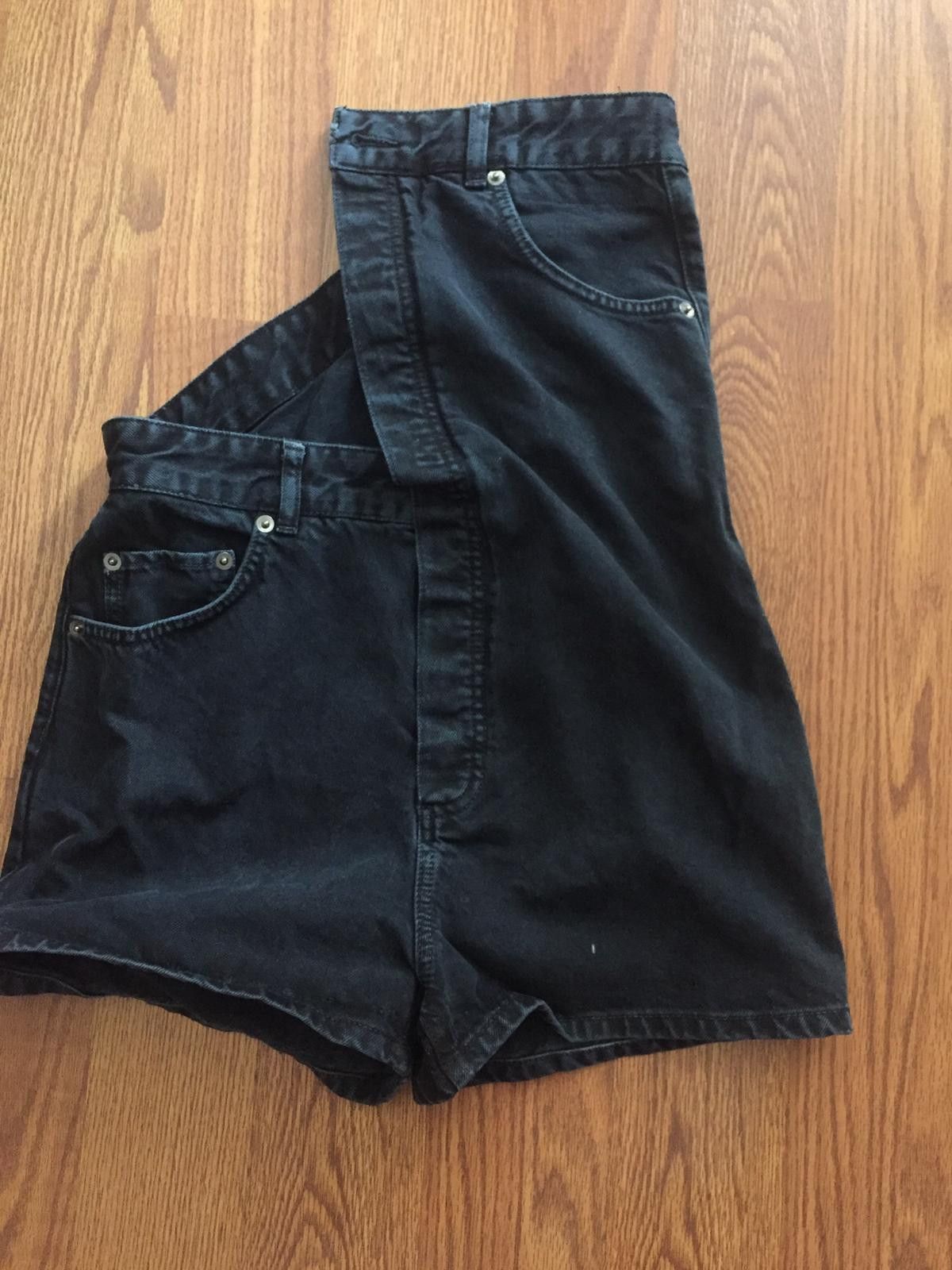 Y/Project Asymmetric Black Denim Short Size 38" / US 16 / IT 52 - 9 Thumbnail