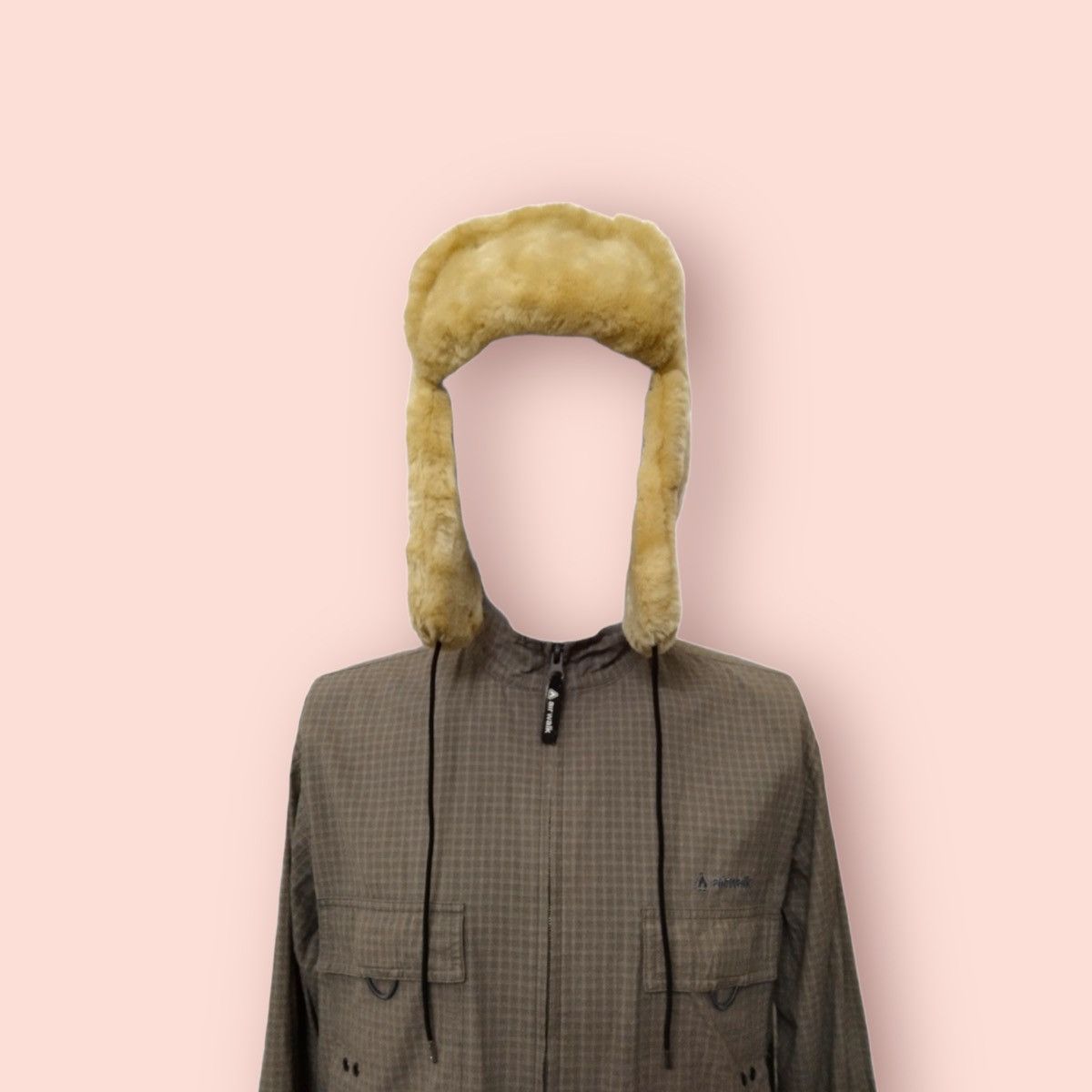 Gap GAP FLUFFY PLUSH WIND STOPPER/TRAPPER ALT BEANIE HAT Size ONE SIZE - 7 Thumbnail