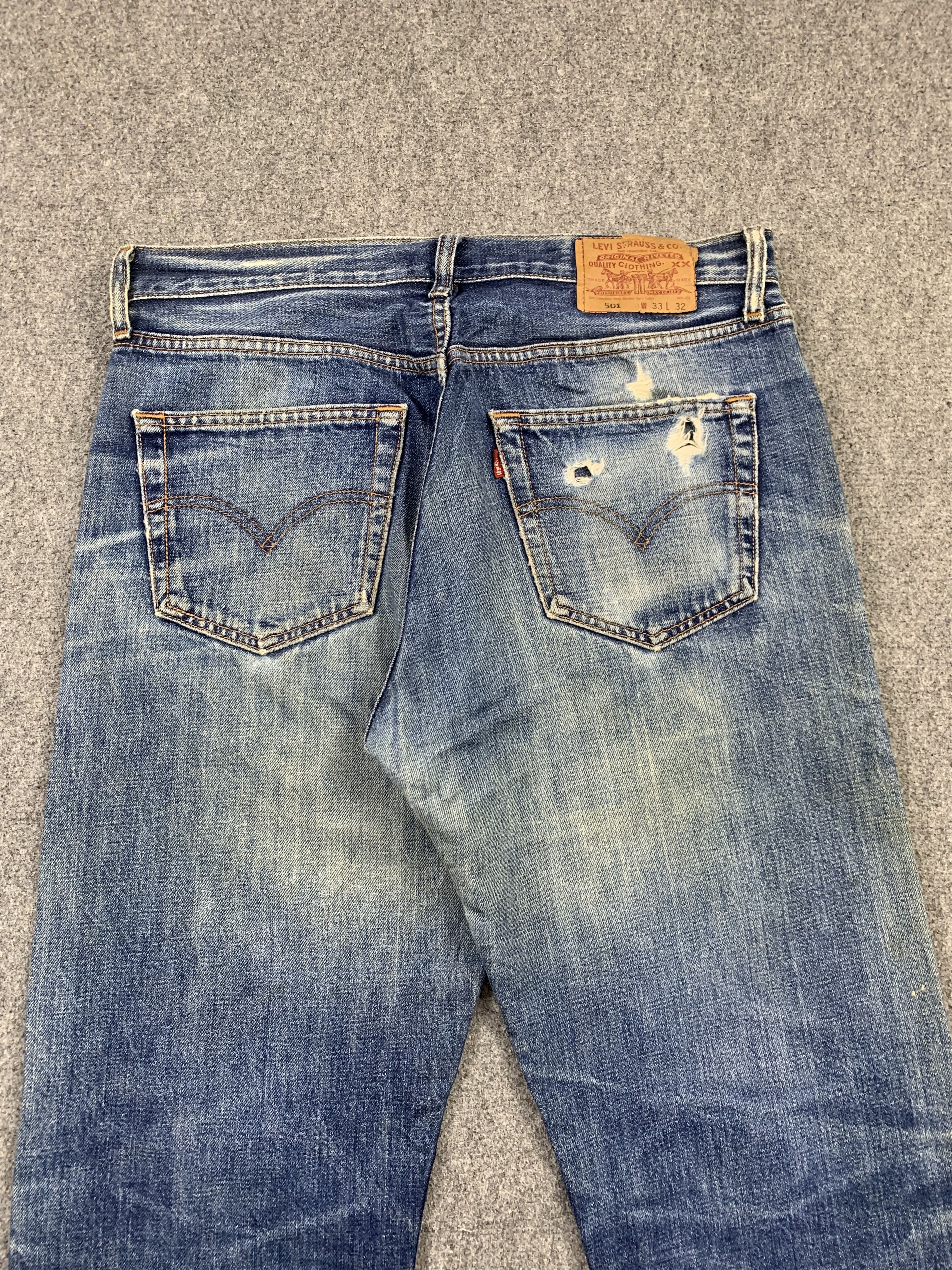 Levi's × Vintage Vintage 90s Levis 501 Faded Blue Jeans Size US 32 / EU 48 - 4 Thumbnail