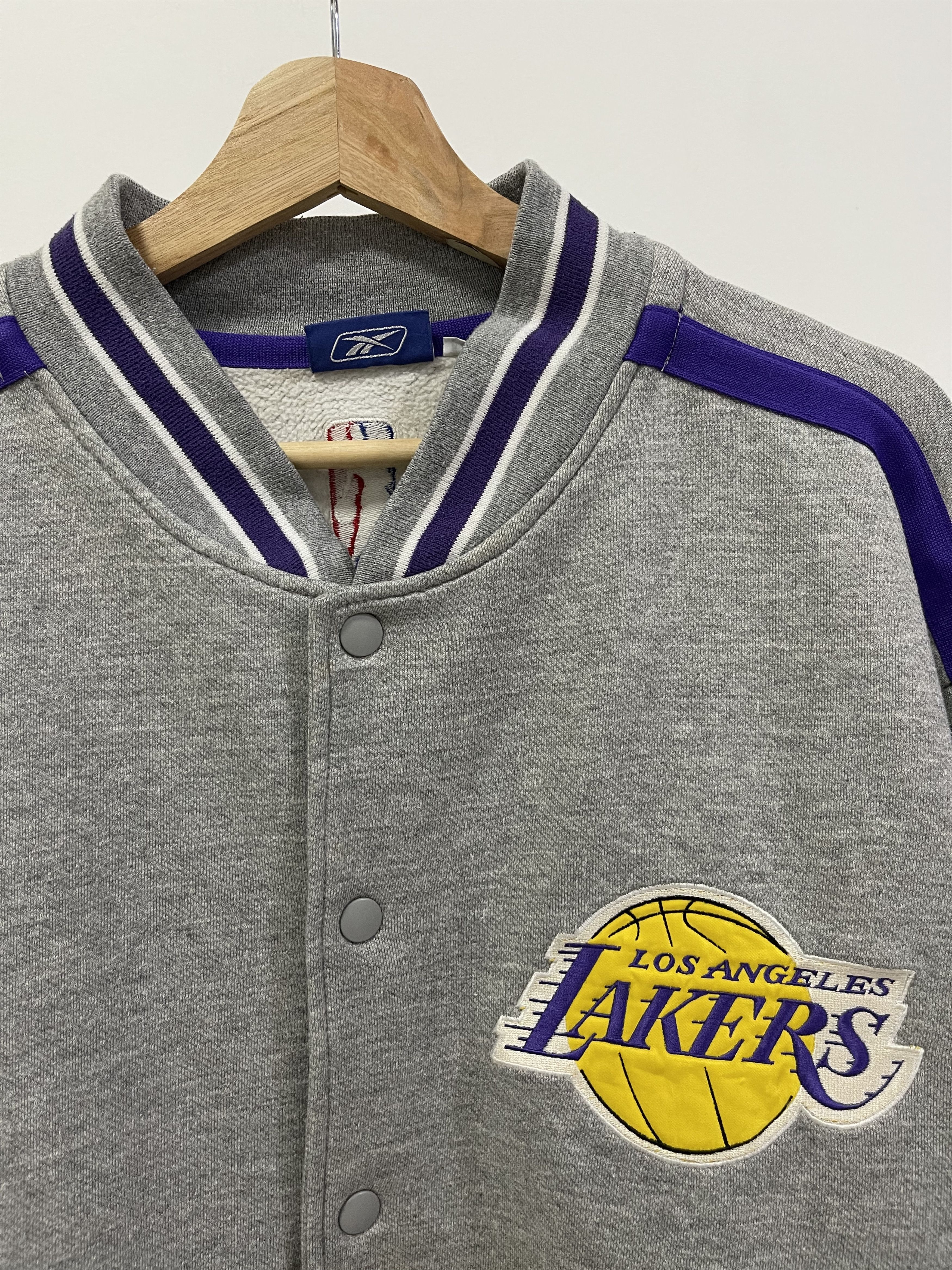 NBA Vintage Los Angelas Lakers NBA Stain Varsity Jacket Size US XL / EU 56 / 4 - 2 Thumbnail