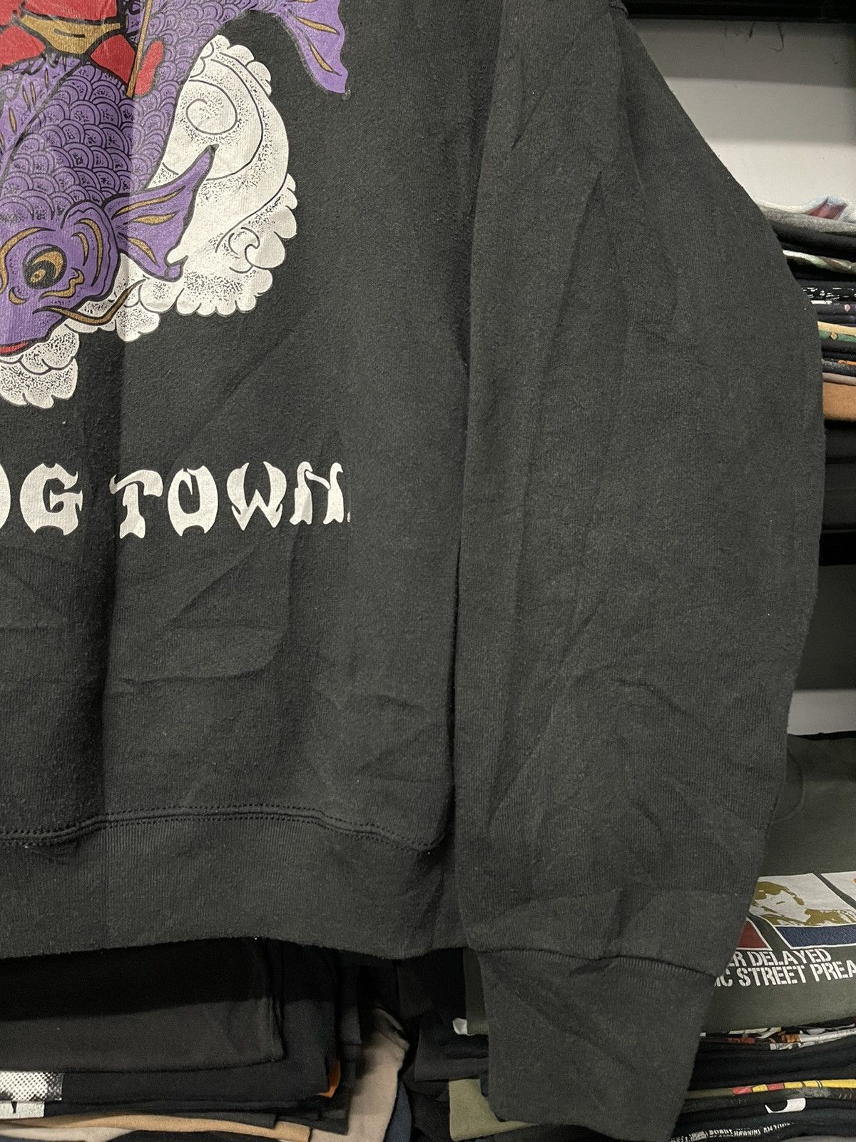 Dogtown Rare Vintage 90s Dog Town Faded Sweatshirt Tadmen Devil Size US L / EU 52-54 / 3 - 6 Thumbnail