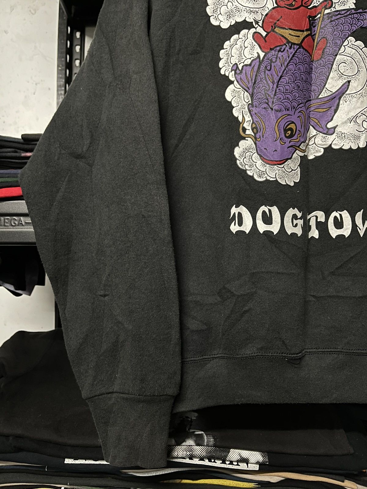 Dogtown Rare Vintage 90s Dog Town Faded Sweatshirt Tadmen Devil Size US L / EU 52-54 / 3 - 5 Thumbnail