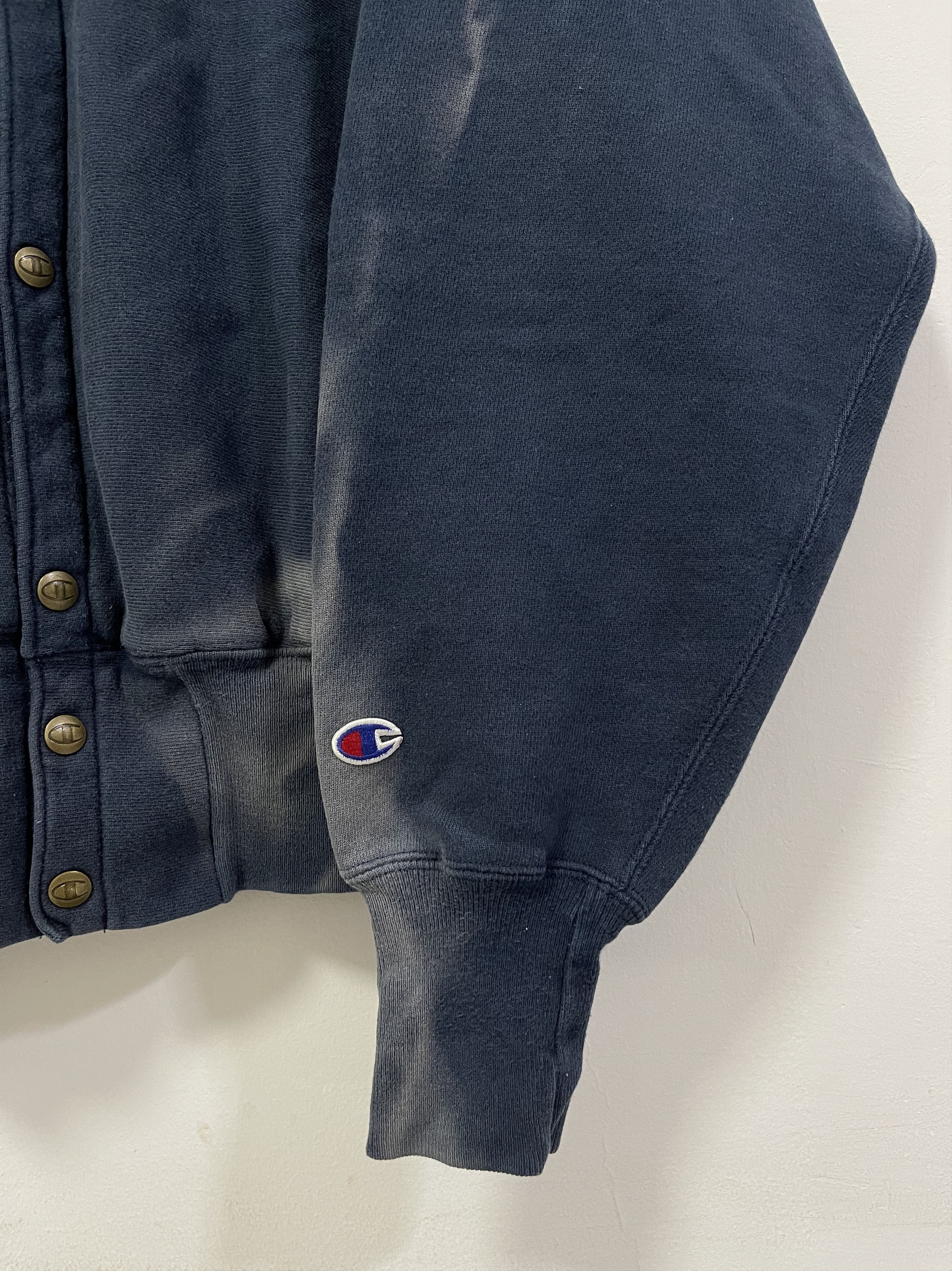 Champion 90s Champion Reverse Weave Boxy Bleached Button Down Size US L / EU 52-54 / 3 - 4 Thumbnail