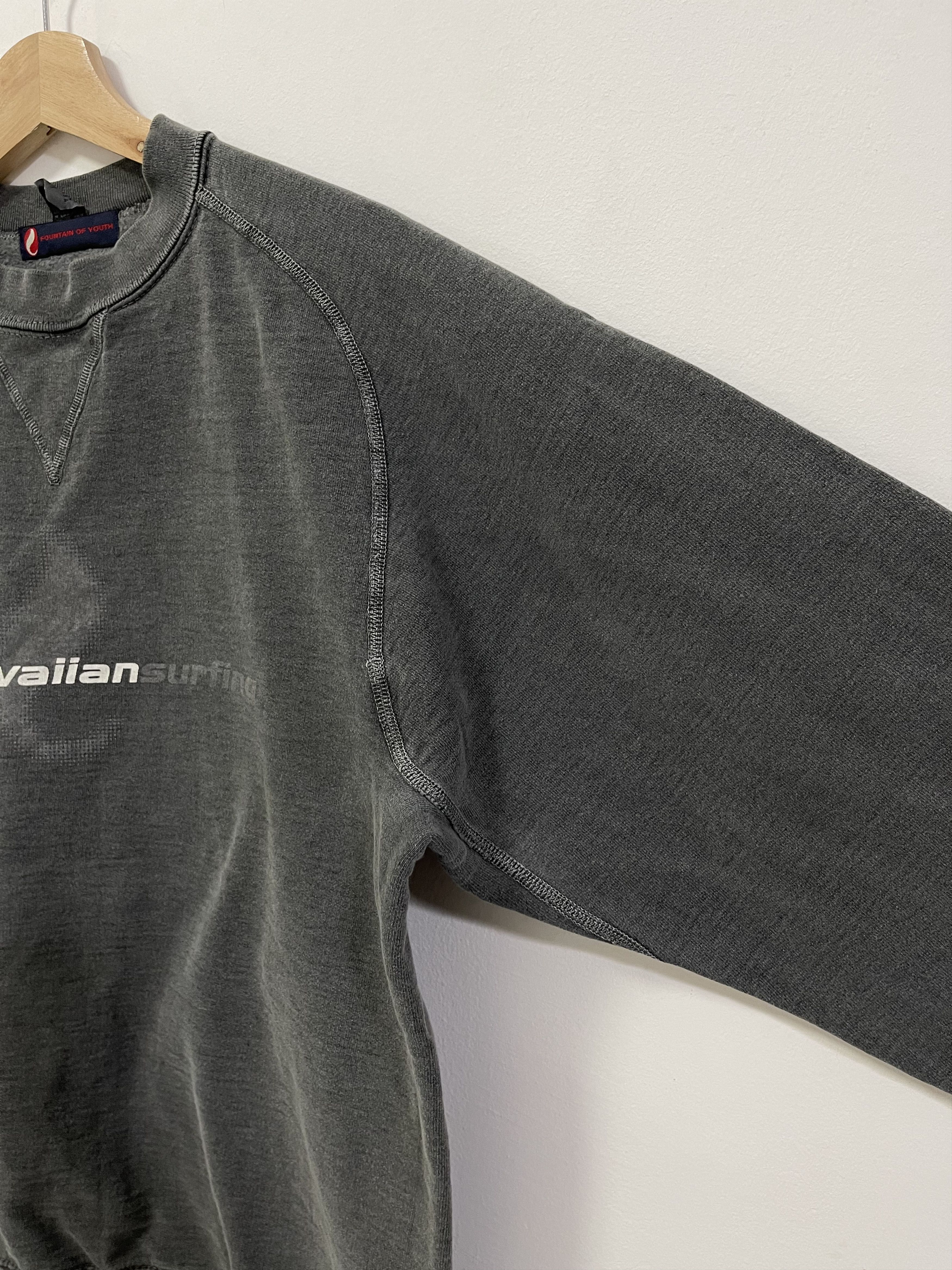 Vintage Vintage Lava Hawaiian Surfing Spellout Sweatshirt Size US S / EU 44-46 / 1 - 6 Thumbnail