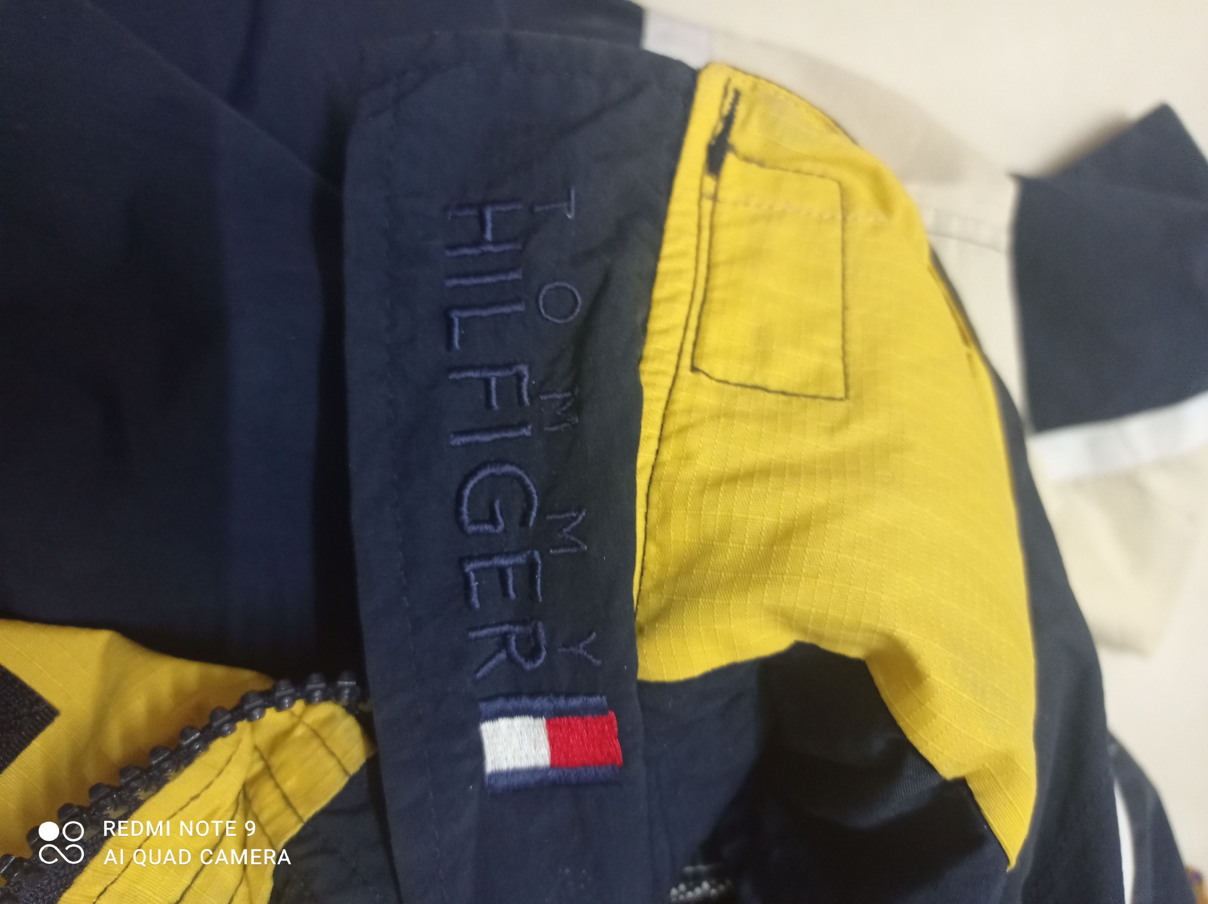 Tommy Hilfiger Vintage 90's Tommy Hilfiger Sailing Gear Jacket Flip Bag Size US XL / EU 56 / 4 - 10 Thumbnail