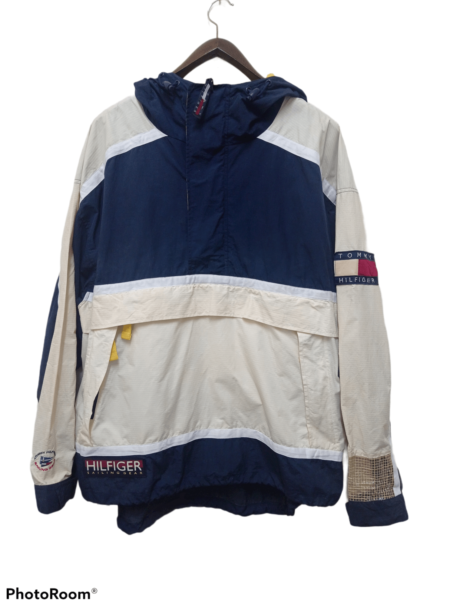 Tommy Hilfiger Vintage 90's Tommy Hilfiger Sailing Gear Jacket Flip Bag Size US XL / EU 56 / 4 - 1 Thumbnail