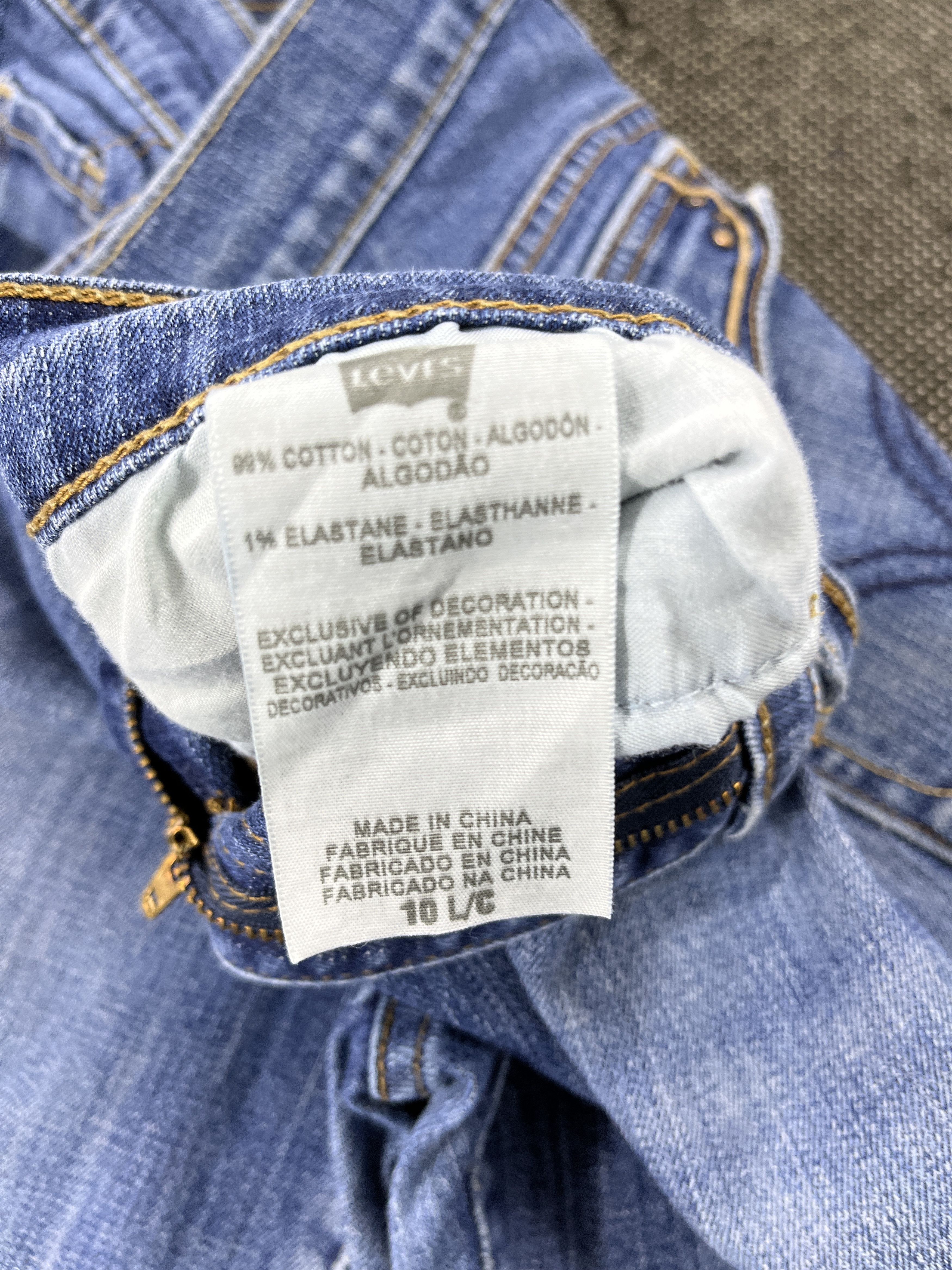 Levi's Vintage Levi's 515 Boot Cut Jeans - JP088 Size 32" / US 10 / IT 46 - 7 Thumbnail