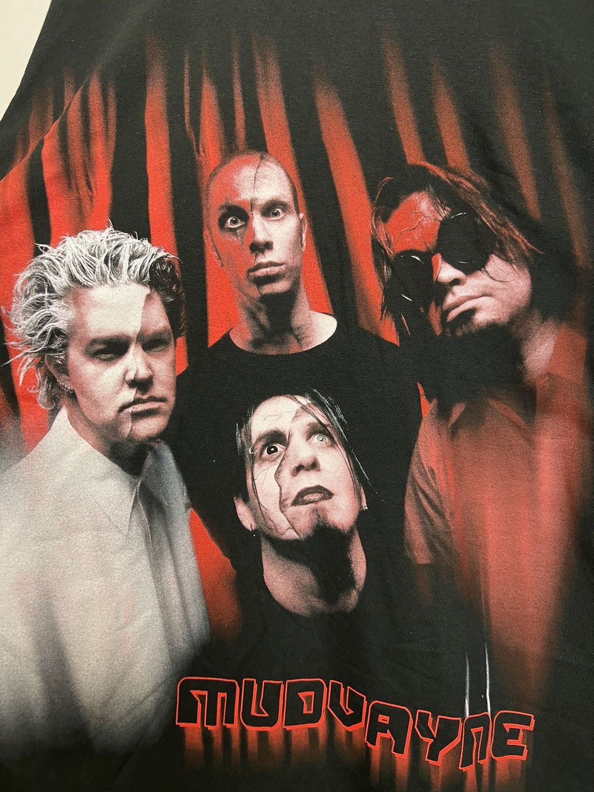 Band Tees Rare 00s Mudvayne Longsleeve Shirt Vintage NuMetal Band Tees Size US L / EU 52-54 / 3 - 3 Thumbnail