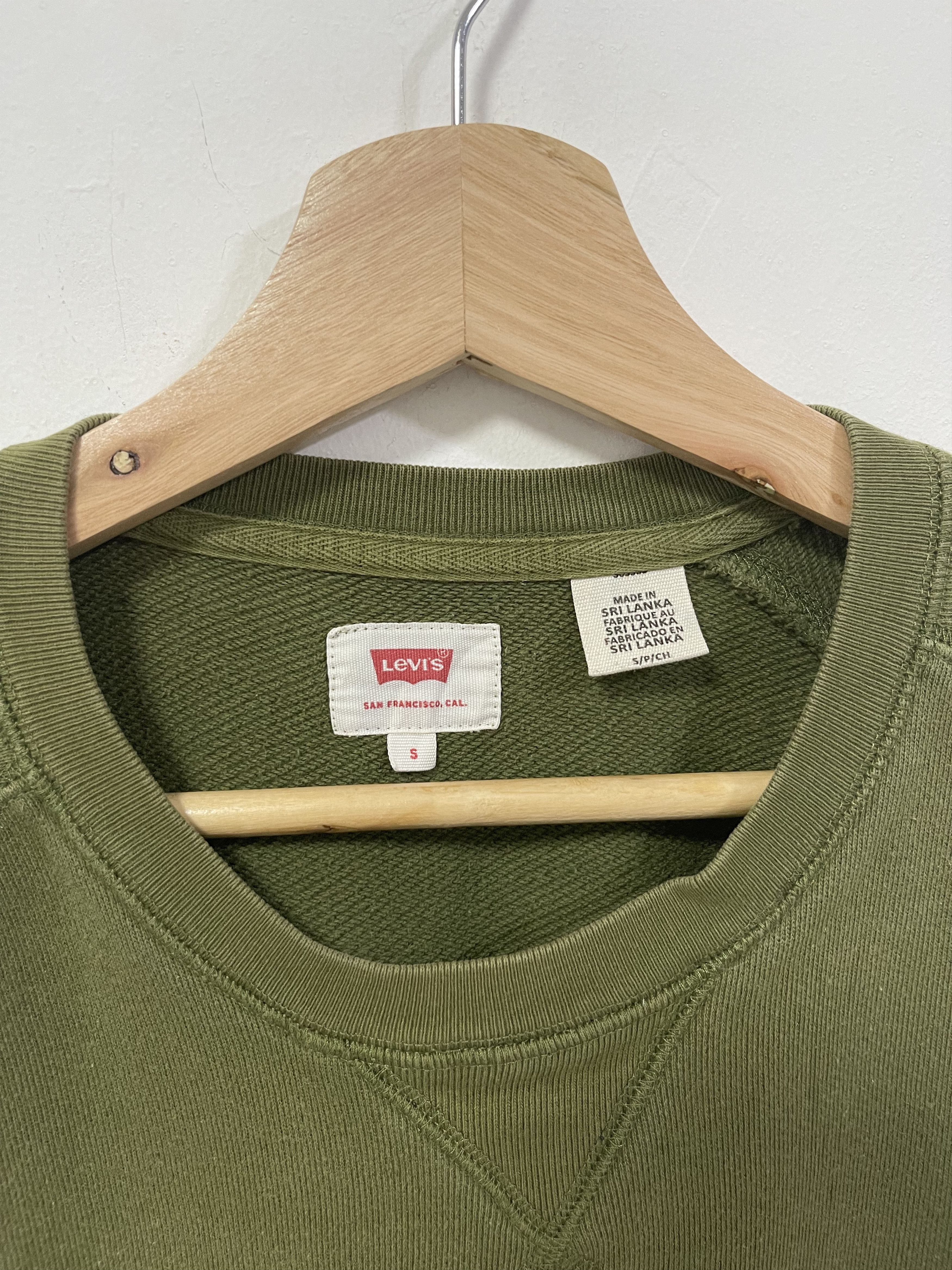 Levi's × Levi's Vintage Clothing × Vintage Vintage Levis Blank Ripped Army Green Distressed Sweatshirt Size US S / EU 44-46 / 1 - 9 Thumbnail