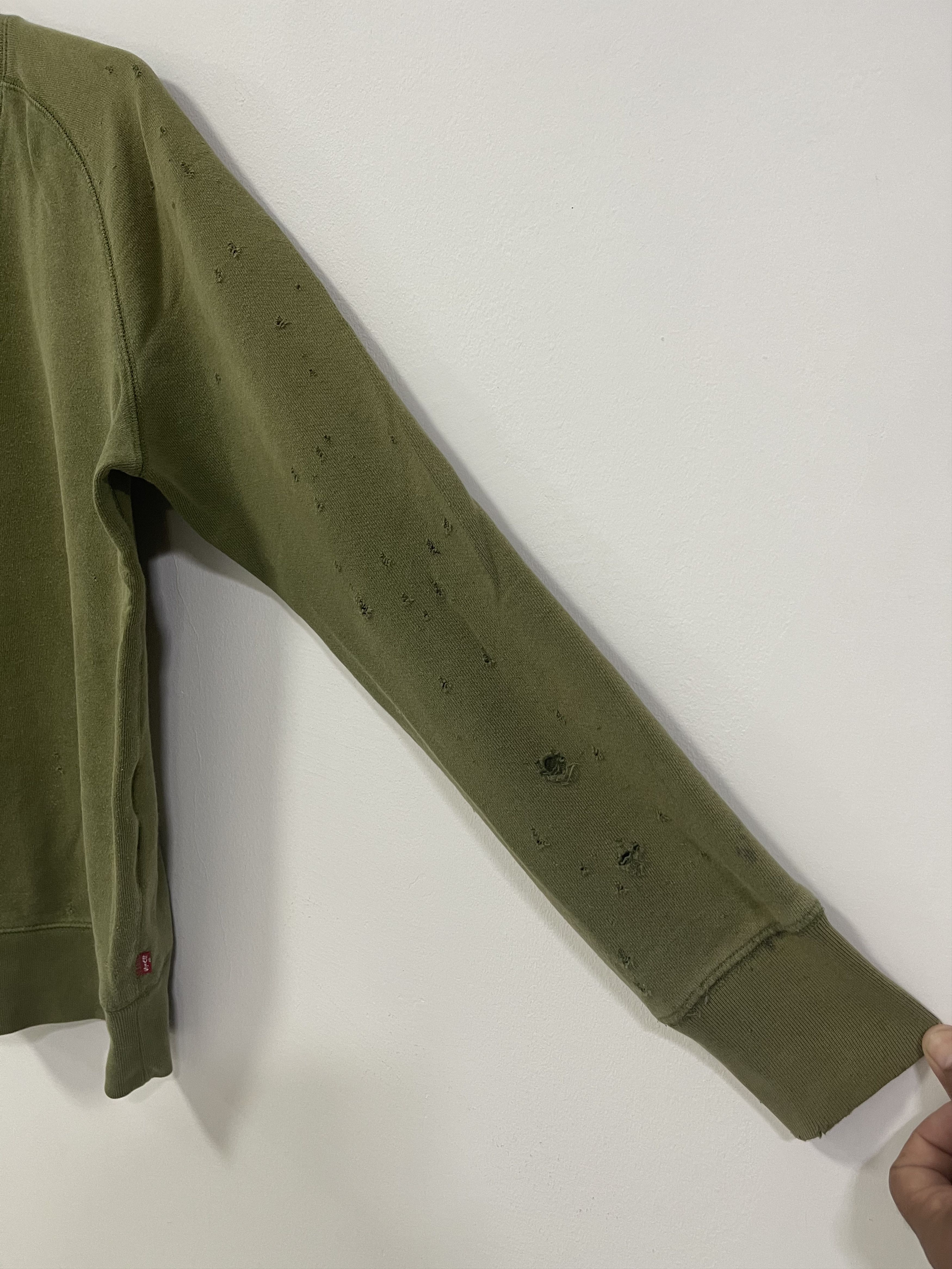 Levi's × Levi's Vintage Clothing × Vintage Vintage Levis Blank Ripped Army Green Distressed Sweatshirt Size US S / EU 44-46 / 1 - 7 Thumbnail