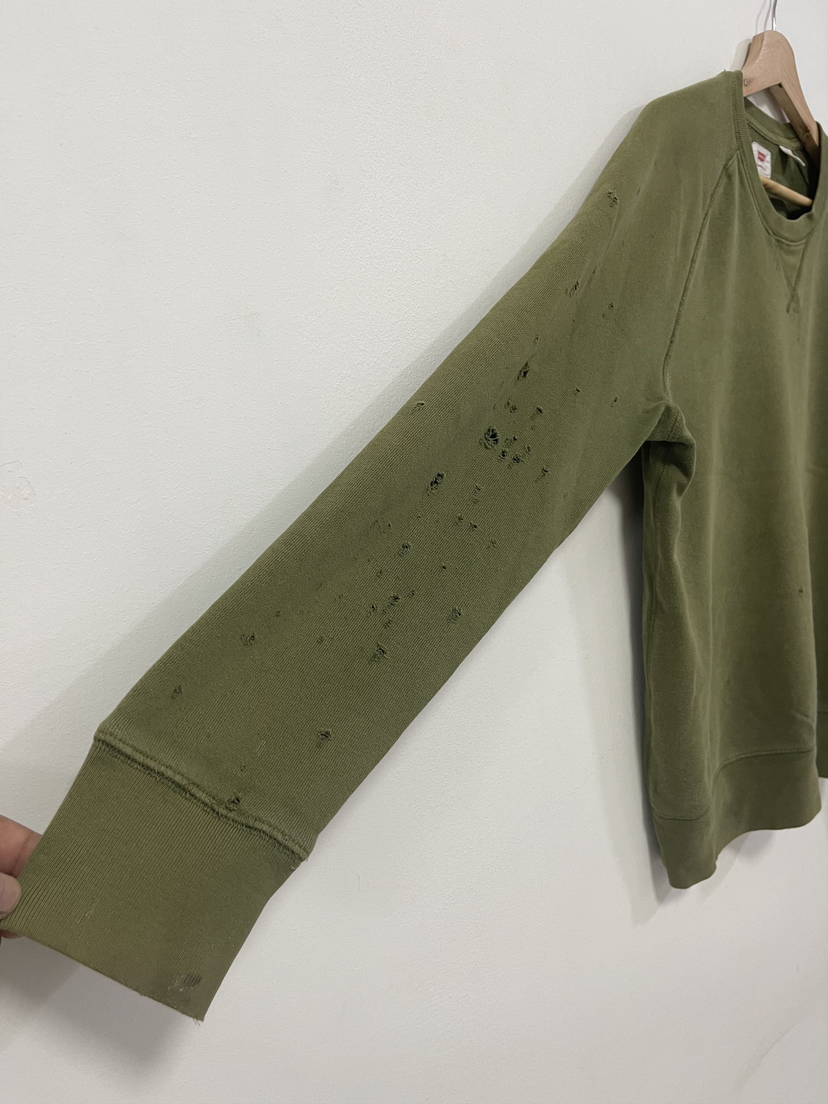 Levi's × Levi's Vintage Clothing × Vintage Vintage Levis Blank Ripped Army Green Distressed Sweatshirt Size US S / EU 44-46 / 1 - 5 Thumbnail