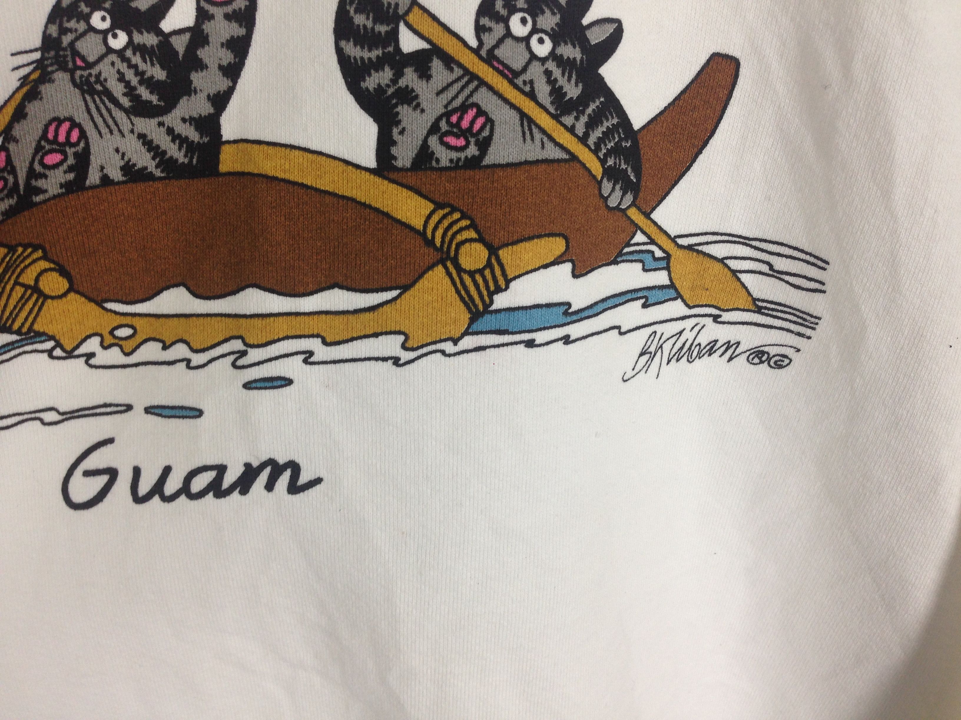 Vintage Vintage Guam Hawaii Crazy Shirt Sweatshirt B Kliban Size US S / EU 44-46 / 1 - 3 Thumbnail