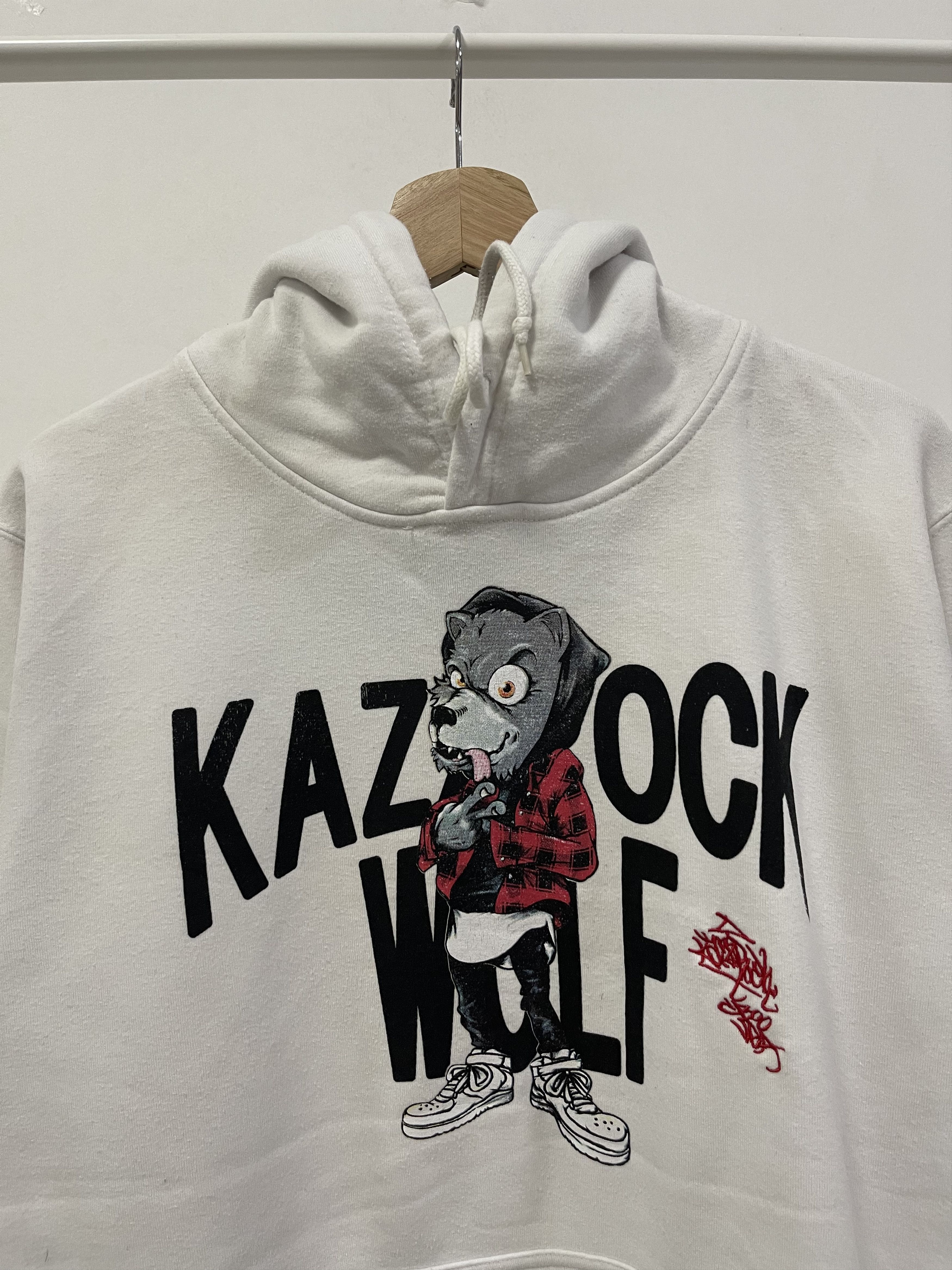 Japanese Brand × Vintage Vintage Kazzrock Wolf Stake Big Logo Hoodie Sweatshirt Size US S / EU 44-46 / 1 - 2 Thumbnail