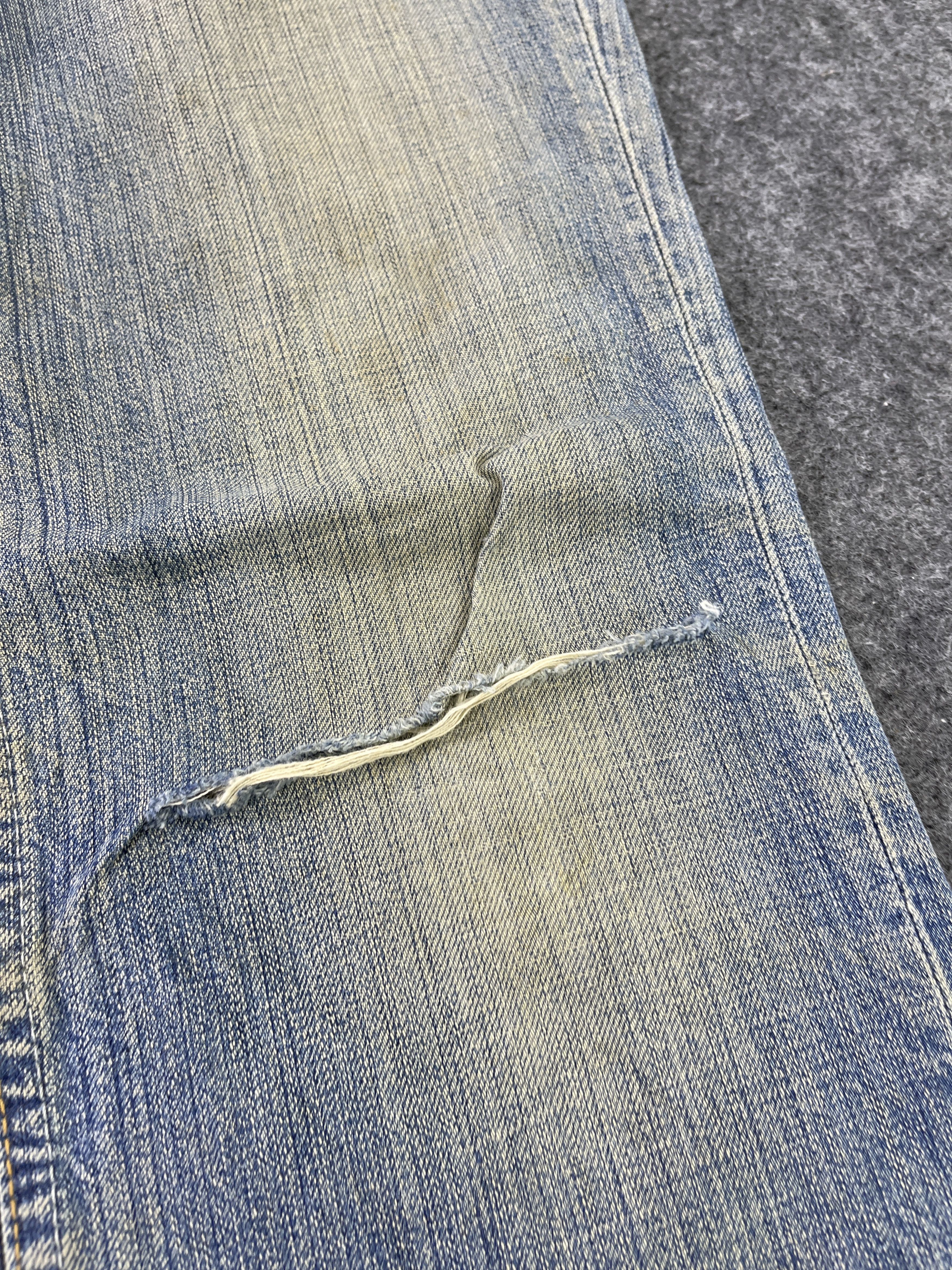 Levi's × Vintage Vintage Levis 501 Distressed Jeans - J816 Size US 32 / EU 48 - 5 Thumbnail