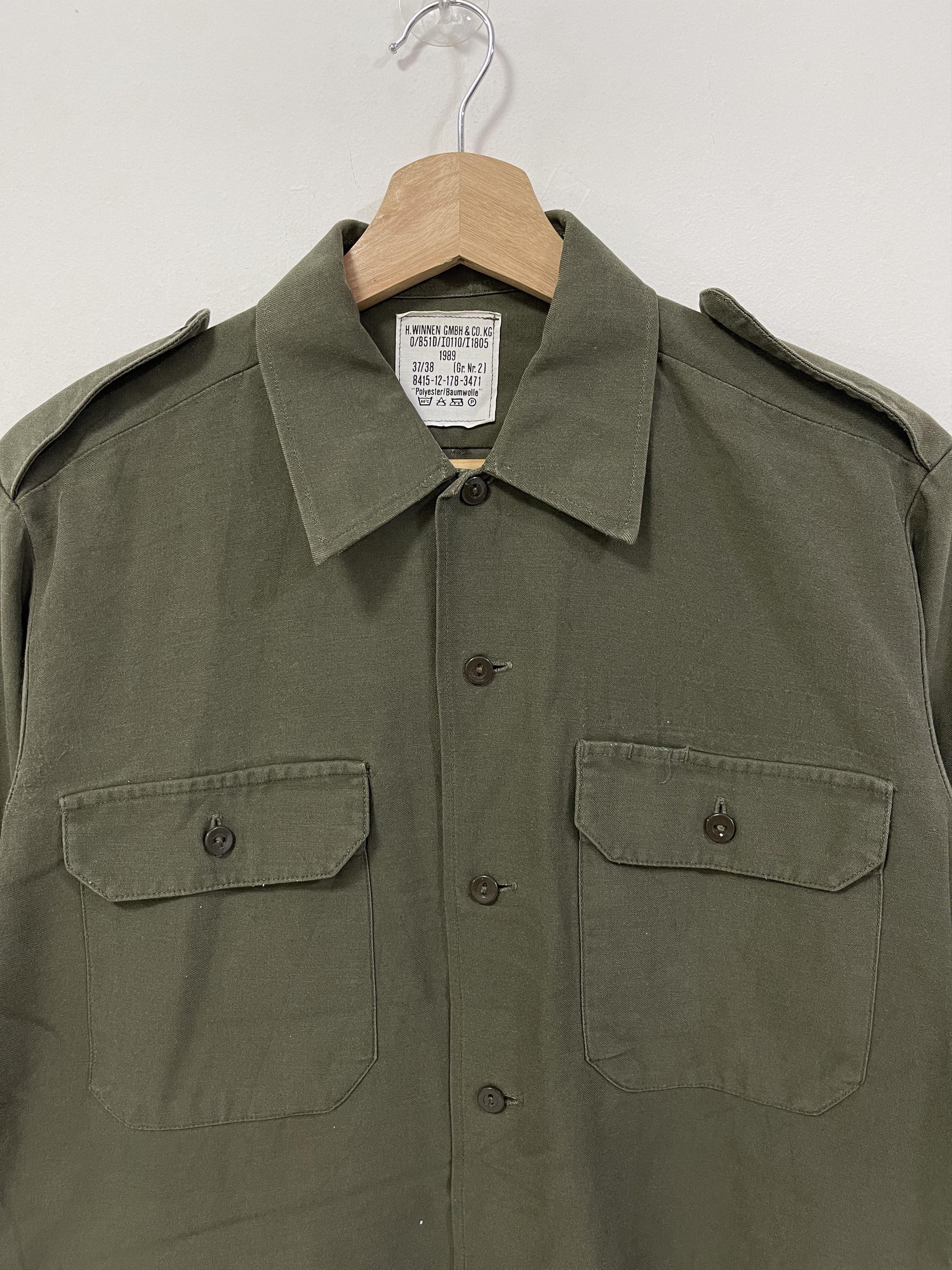 Vintage Vintage 1989 Germany Army Military Button Up Shirt Size US S / EU 44-46 / 1 - 2 Thumbnail