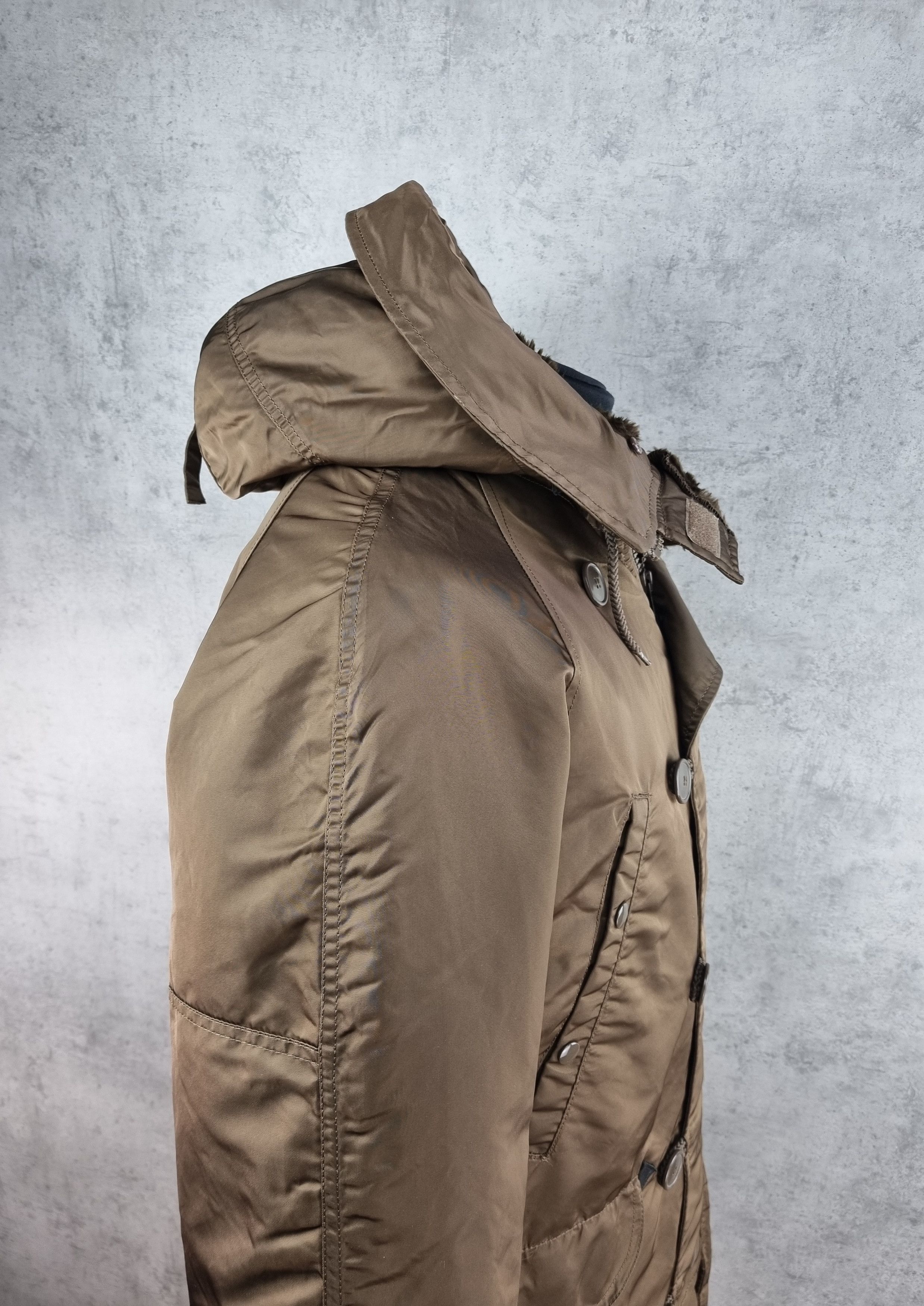 Alpha Industries × Japanese Brand Extreme Cold Alpha Industries Parka Type N3B in Brown Size US L / EU 52-54 / 3 - 9 Thumbnail