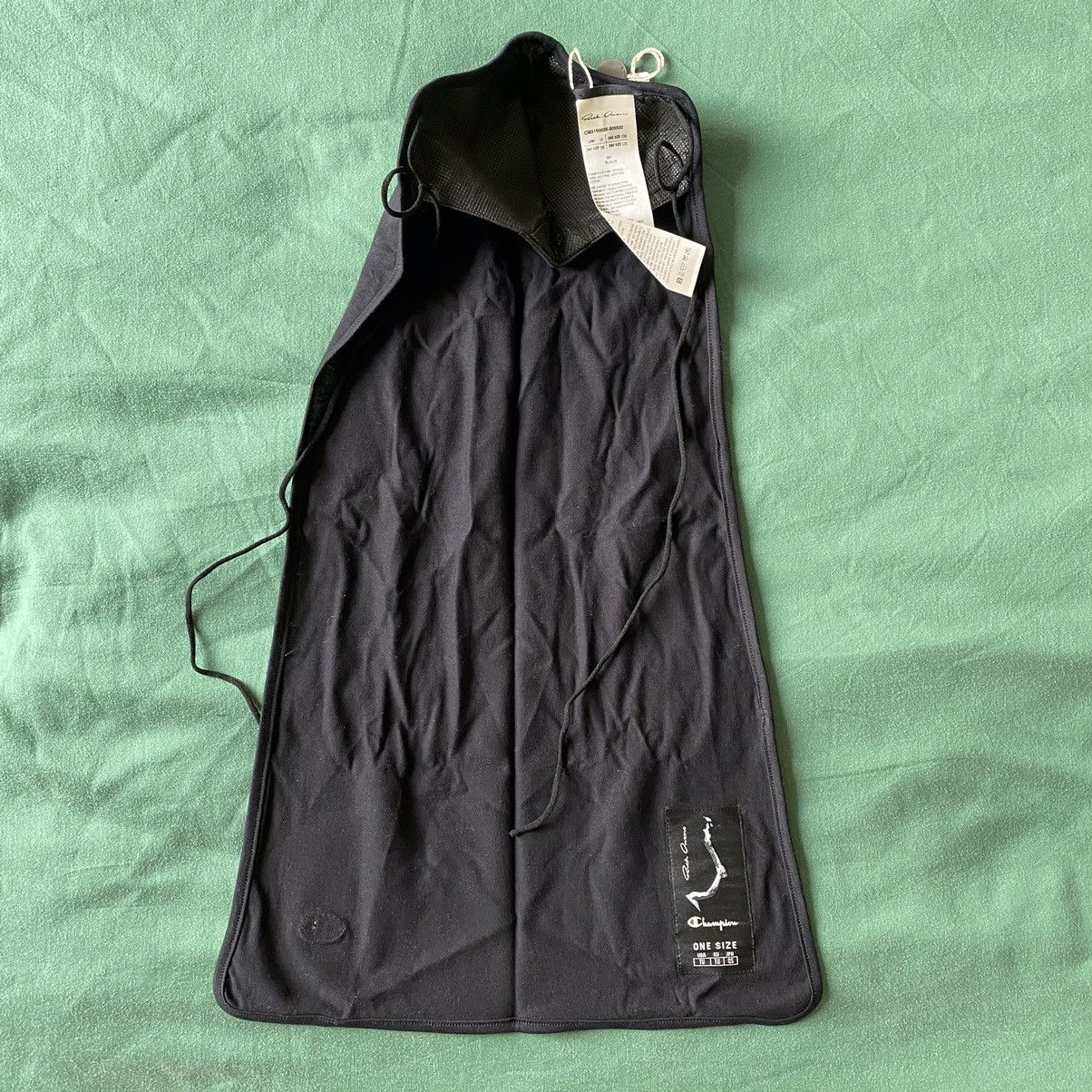 Champion × Rick Owens × Rick Owens Drkshdw Rick Owens x Champion Veil Face Mask Size ONE SIZE - 2 Thumbnail