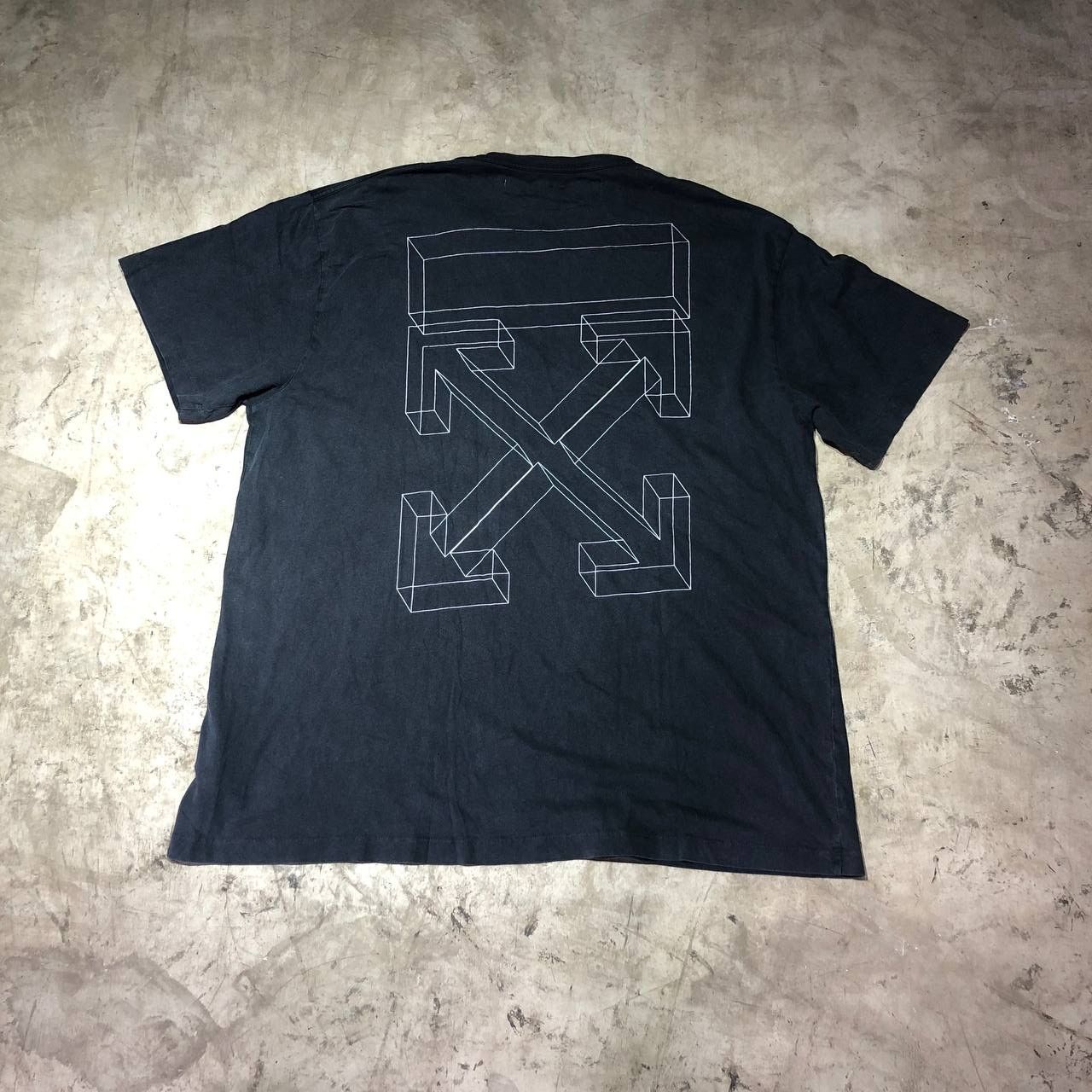 Off white 3d line tee hotsell