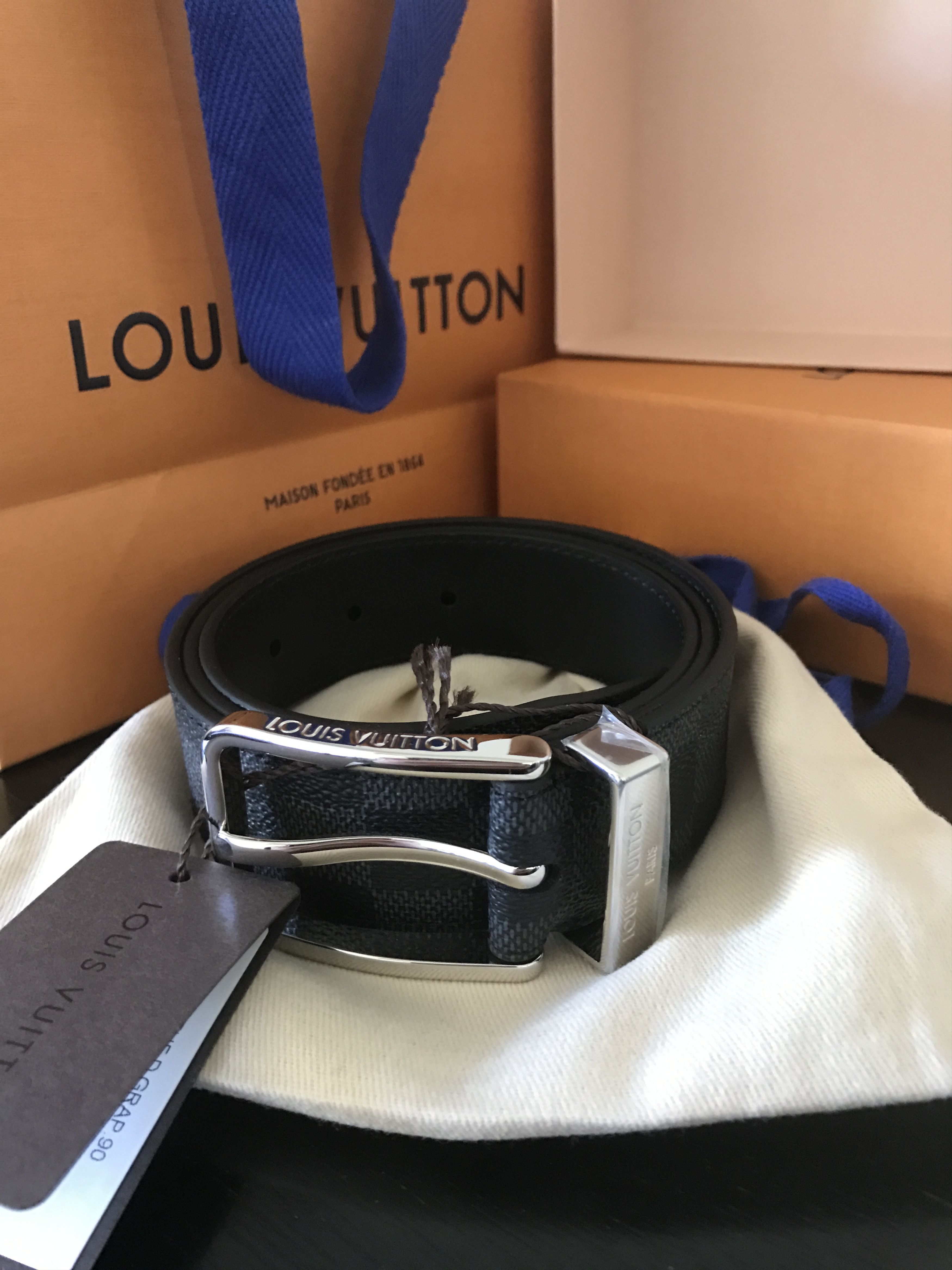 At Auction: Louis Vuitton Pont Neuf 35MM M9402