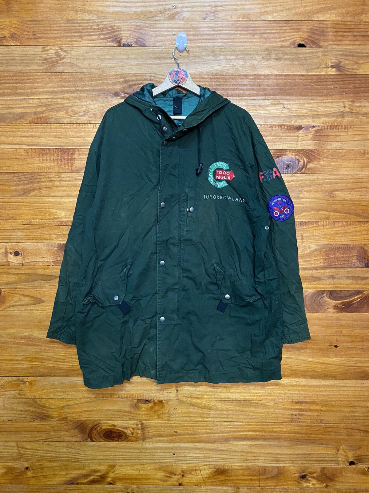 image of Racing x Tomorrowland Vintage 90's Tomorrowland Veteran Car Club Japan Fest in Green (Size Large)