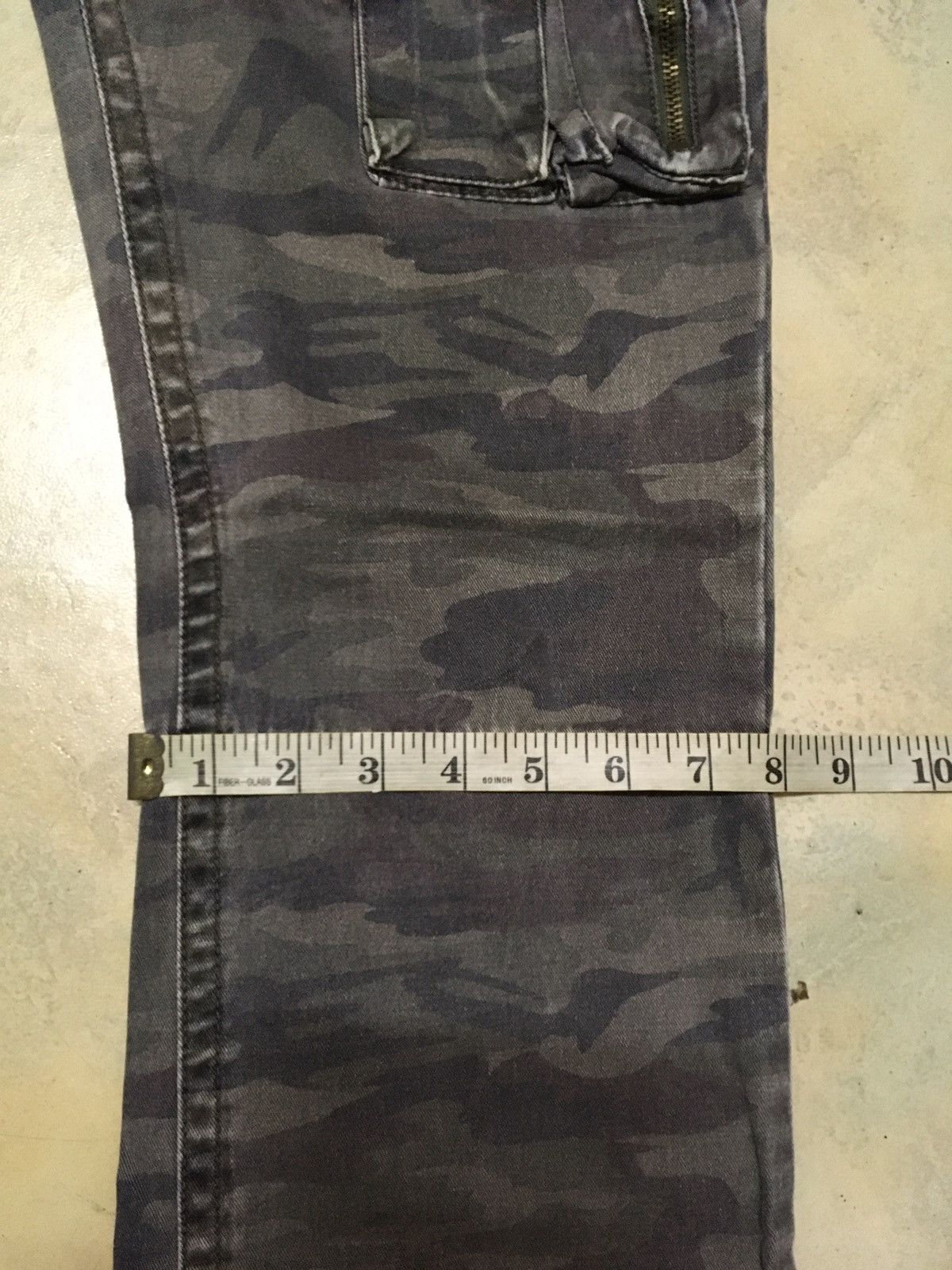 Japanese Brand Japanese Brand Camouflage Cargo Multipocket Distressed Size US 33 - 16 Thumbnail