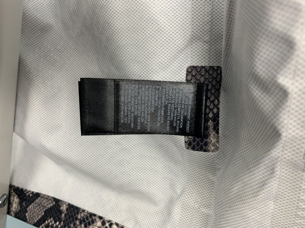 Supreme × The North Face 2018 Supreme North Face Snakeskin Taped Seam Coaches Jacket Size US L / EU 52-54 / 3 - 10 Thumbnail