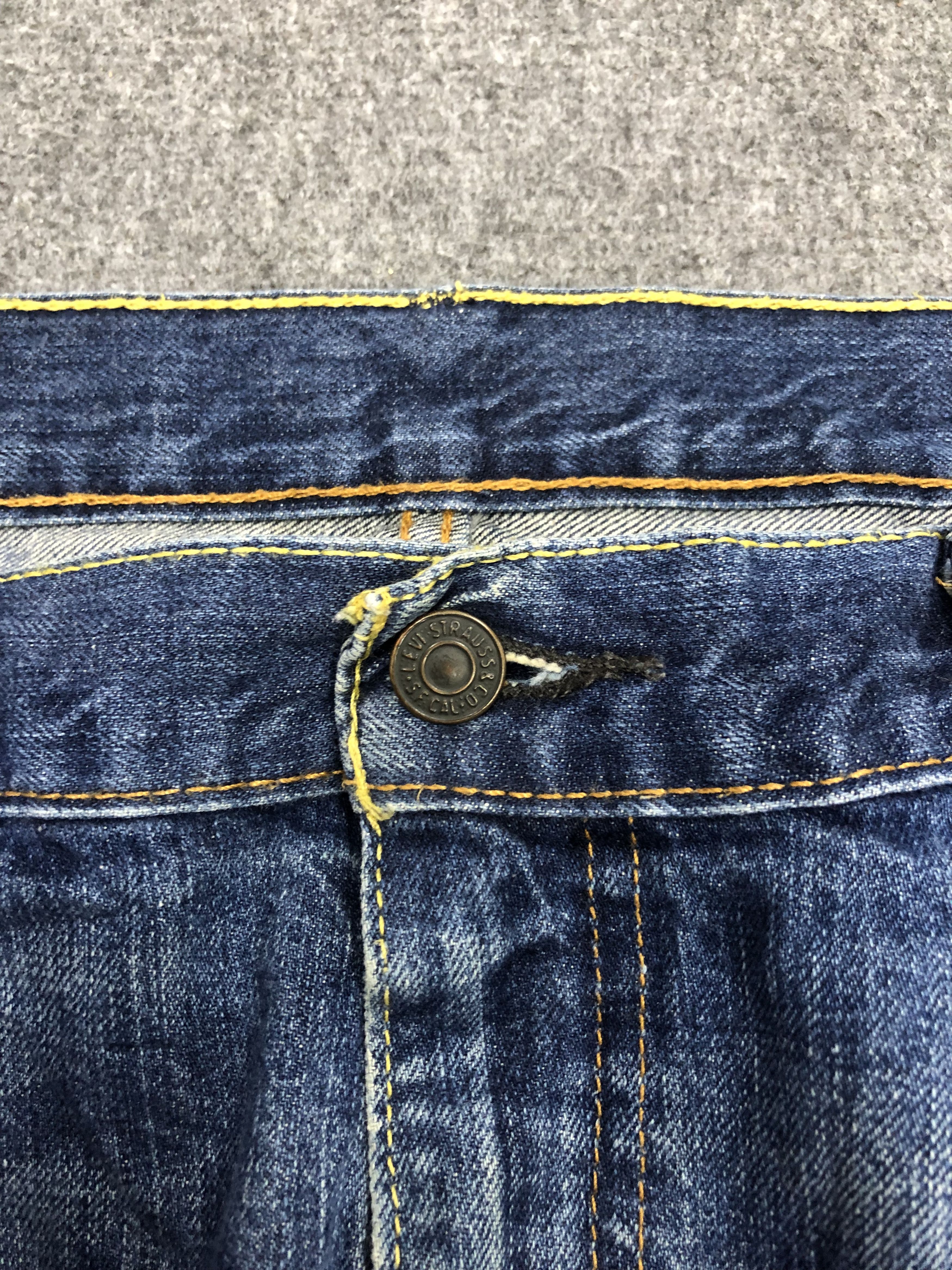 Levi's × Vintage Vintage Levis 505 Faded Blue Jeans Size US 41 - 10 Thumbnail
