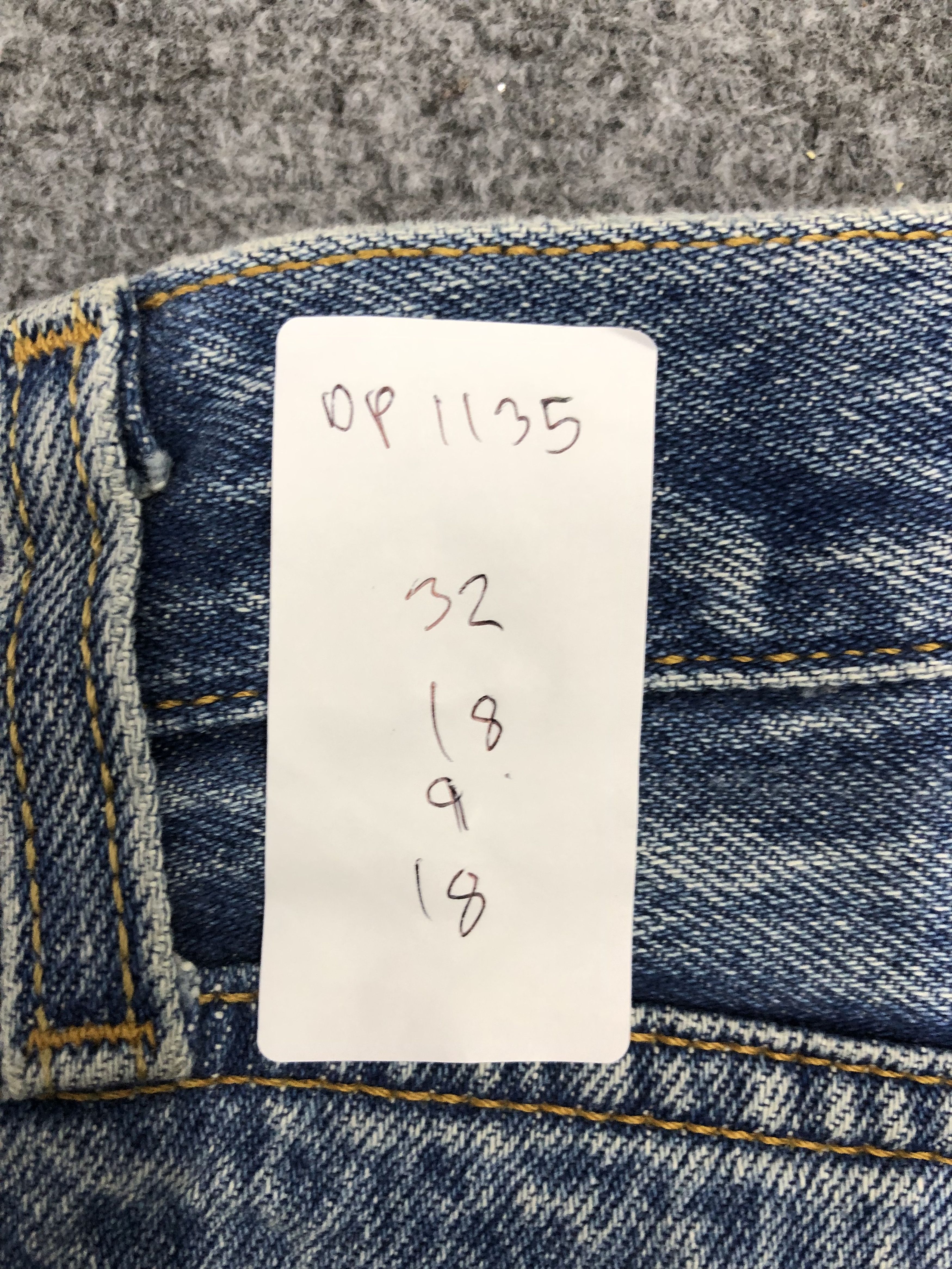 Levi's Vintage Levis 501 Faded Blue Jeans DP1135 Size US 32 / EU 48 - 9 Thumbnail