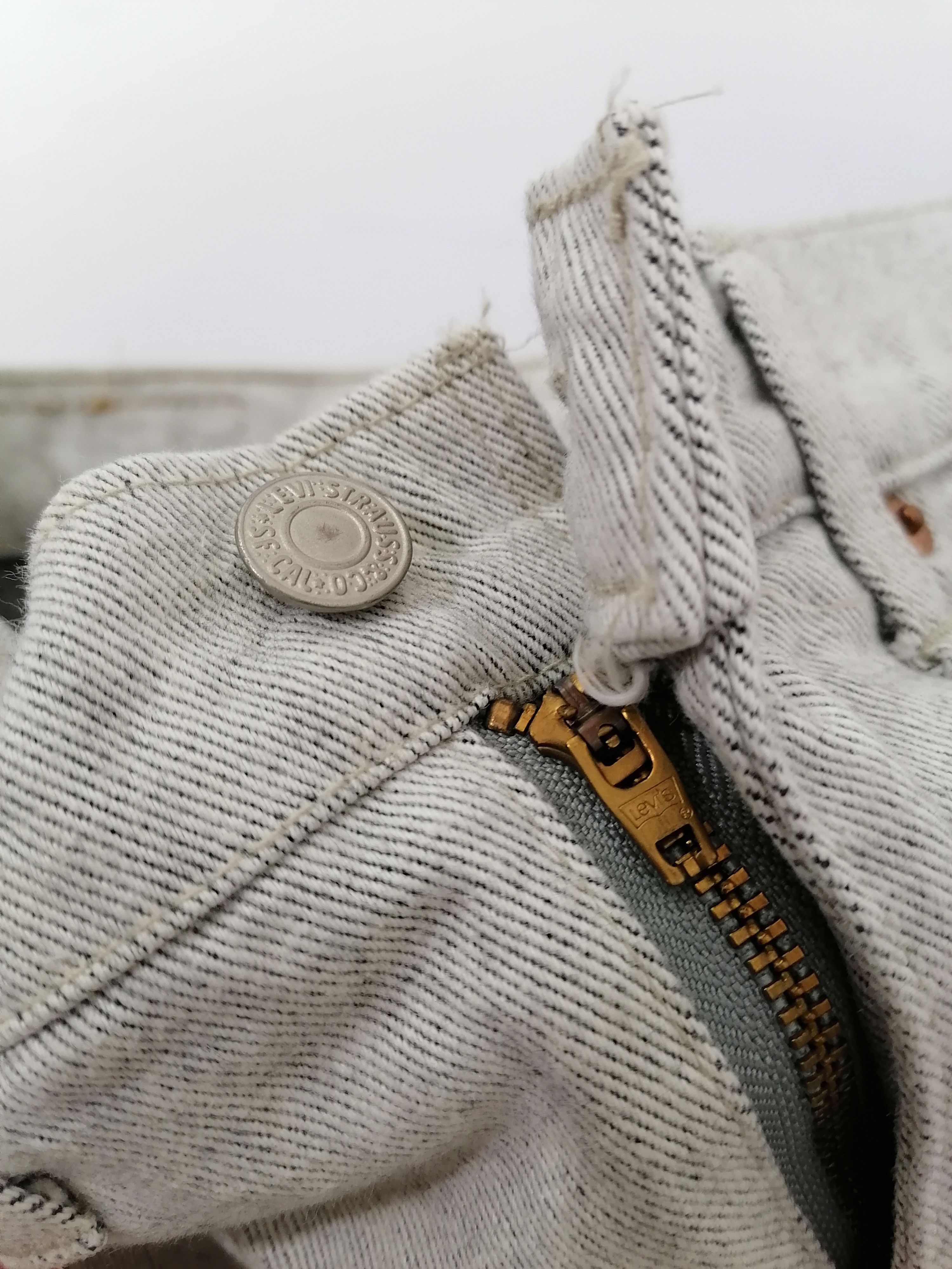 Japanese Brand × Levi's × Levi's Vintage Clothing Levi's Strauss 509-03 White Denim Jeans Size US 30 / EU 46 - 4 Thumbnail