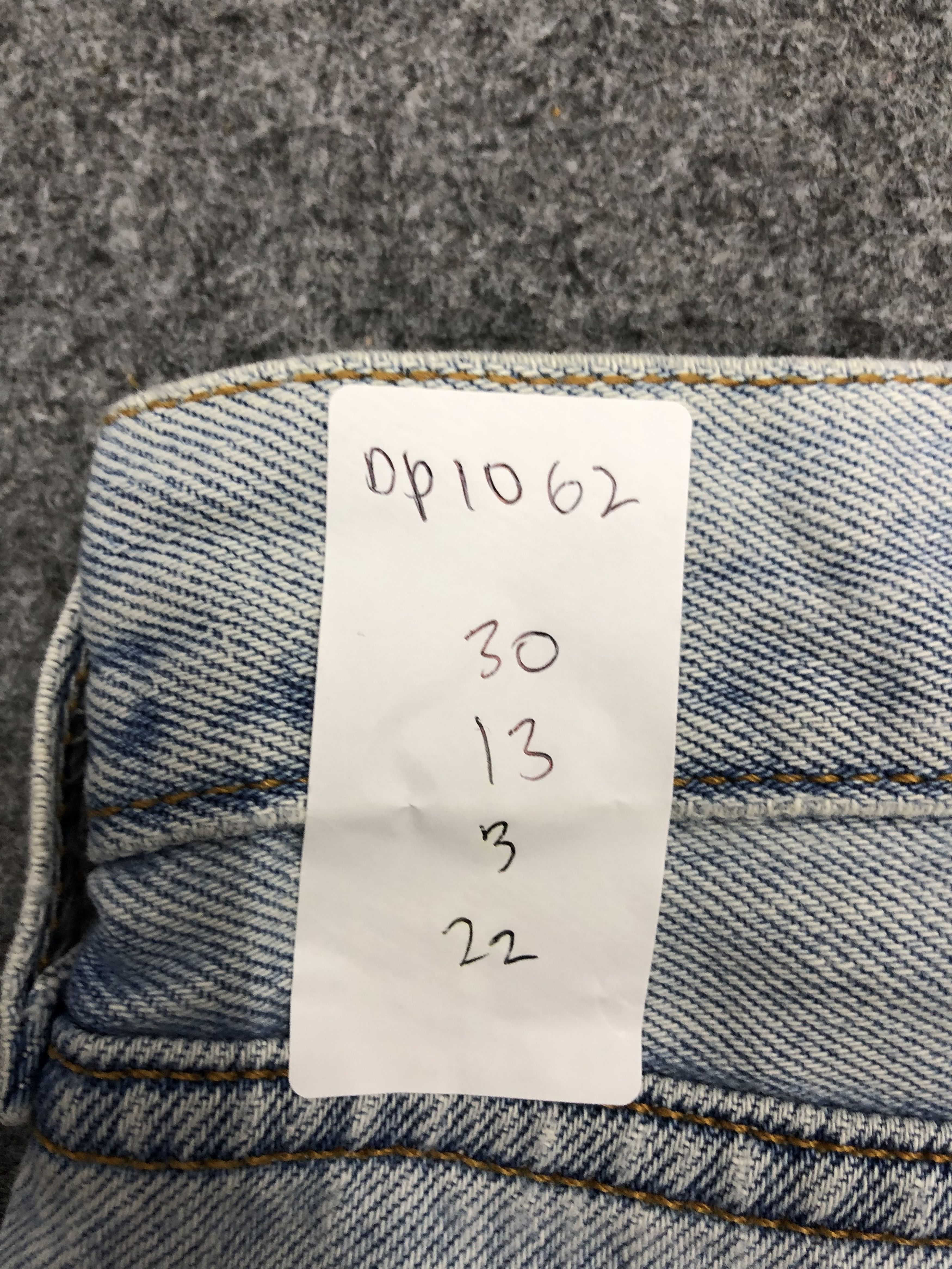 Levi's × Vintage Vintage Levis 501 Light Wash Jeans Size US 30 / EU 46 - 10 Thumbnail