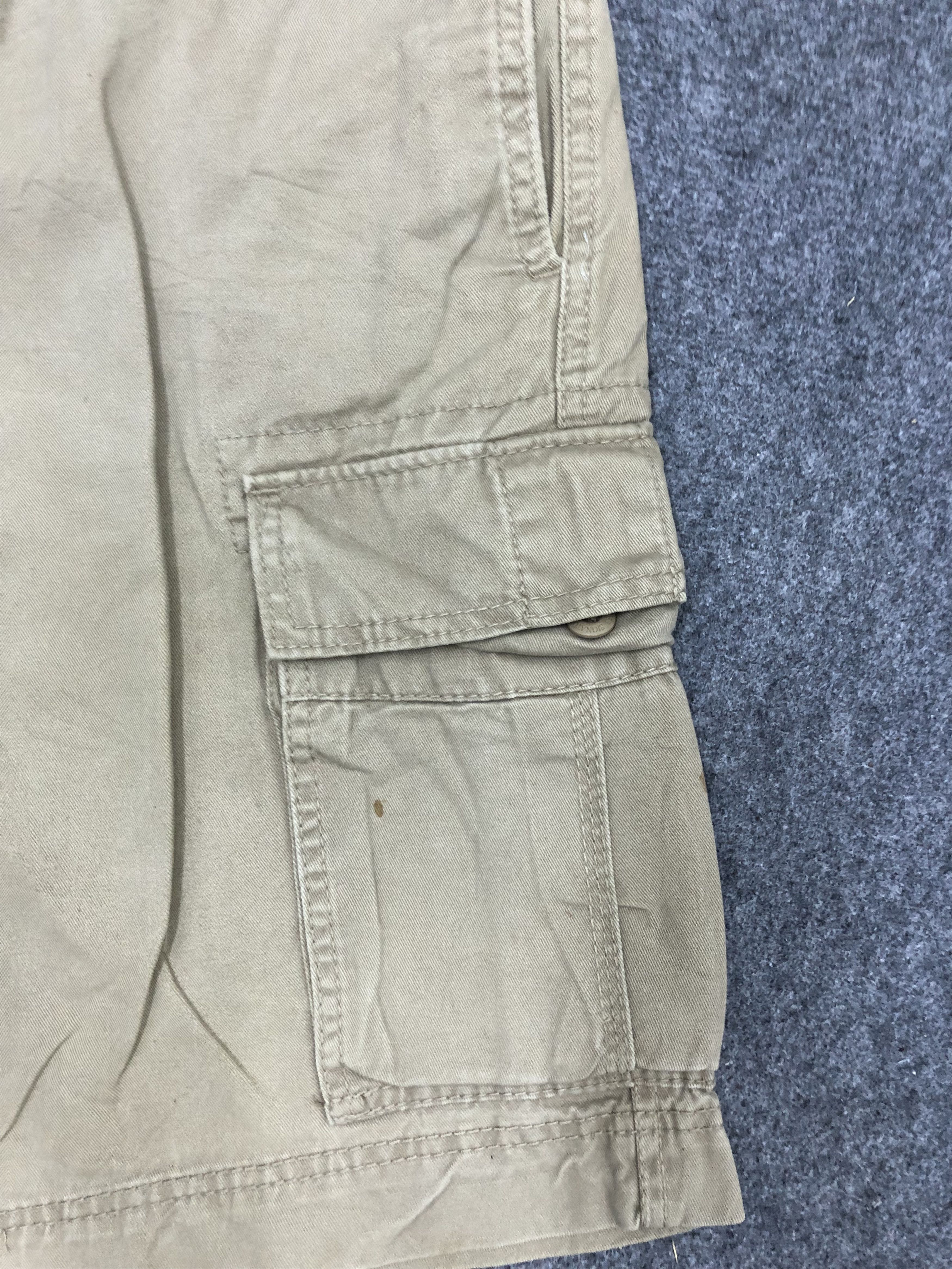 Levi's Vintage Levis Cargo Jeans DP1059 Size US 36 / EU 52 - 6 Thumbnail