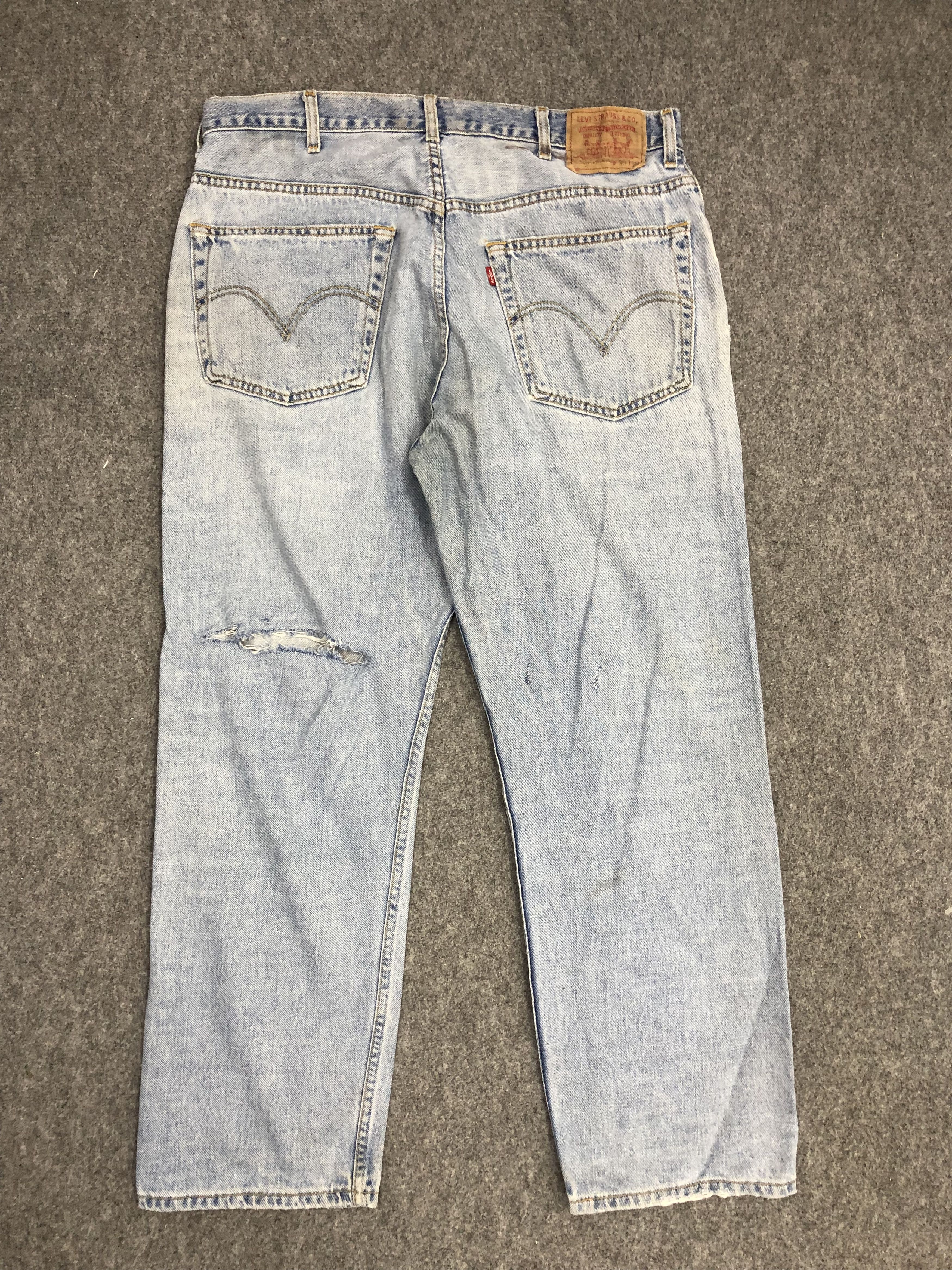 Levi's Vintage Levis 505 Light Wash Jeans DP1007 Size US 36 / EU 52 - 3 Thumbnail