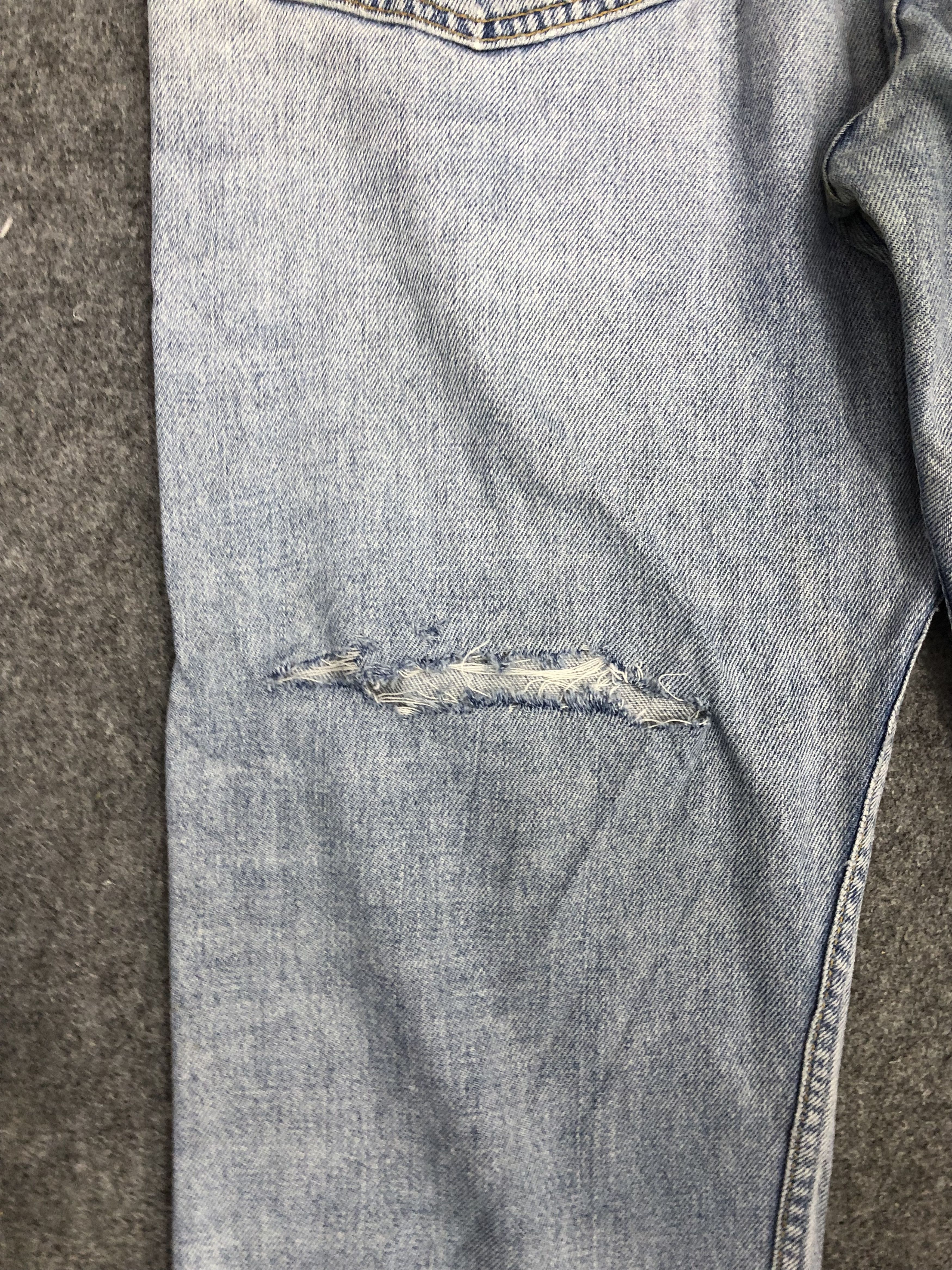 Levi's Vintage Levis 505 Light Wash Jeans DP1007 Size US 36 / EU 52 - 15 Thumbnail
