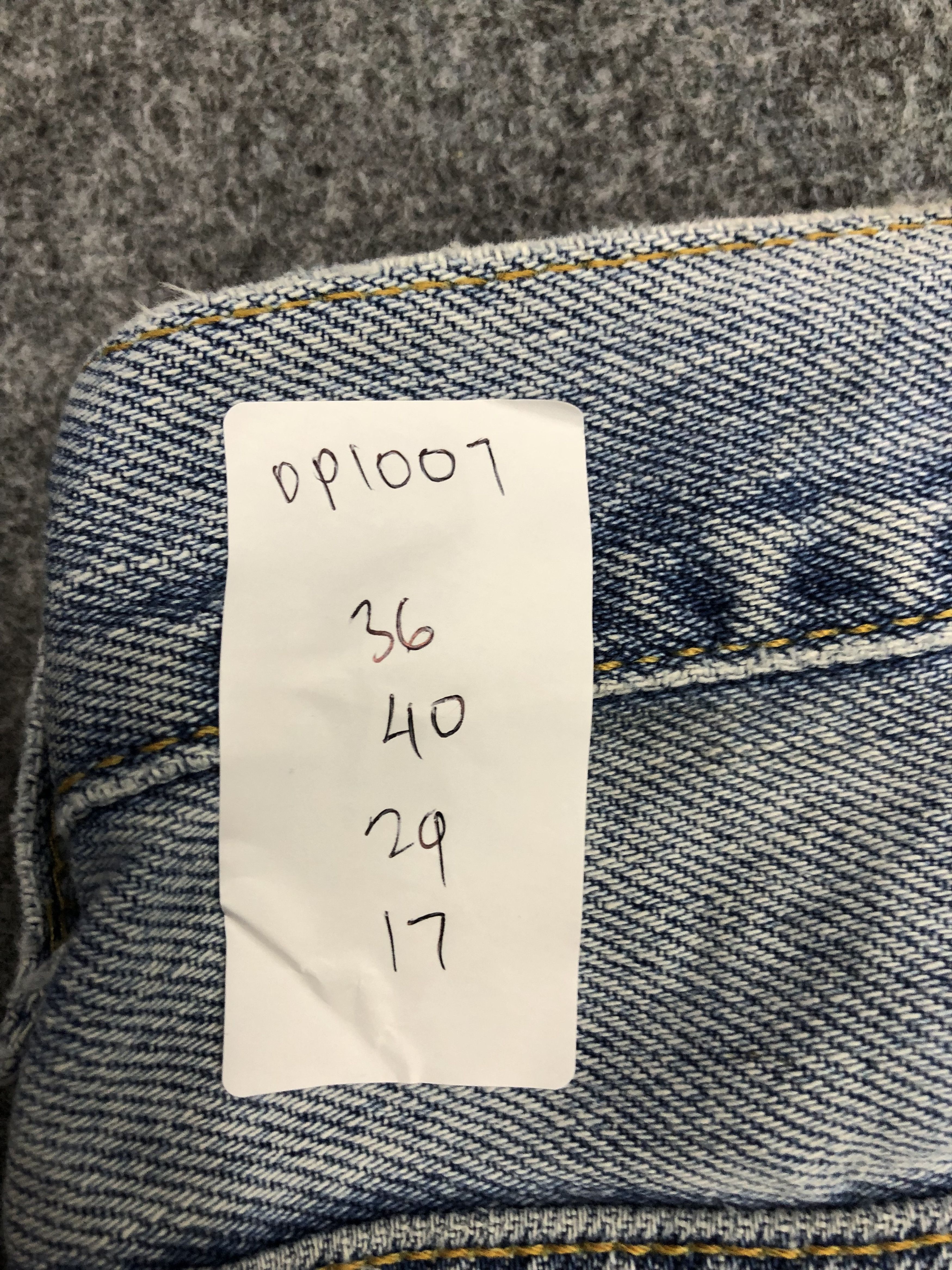 Levi's Vintage Levis 505 Light Wash Jeans DP1007 Size US 36 / EU 52 - 17 Thumbnail