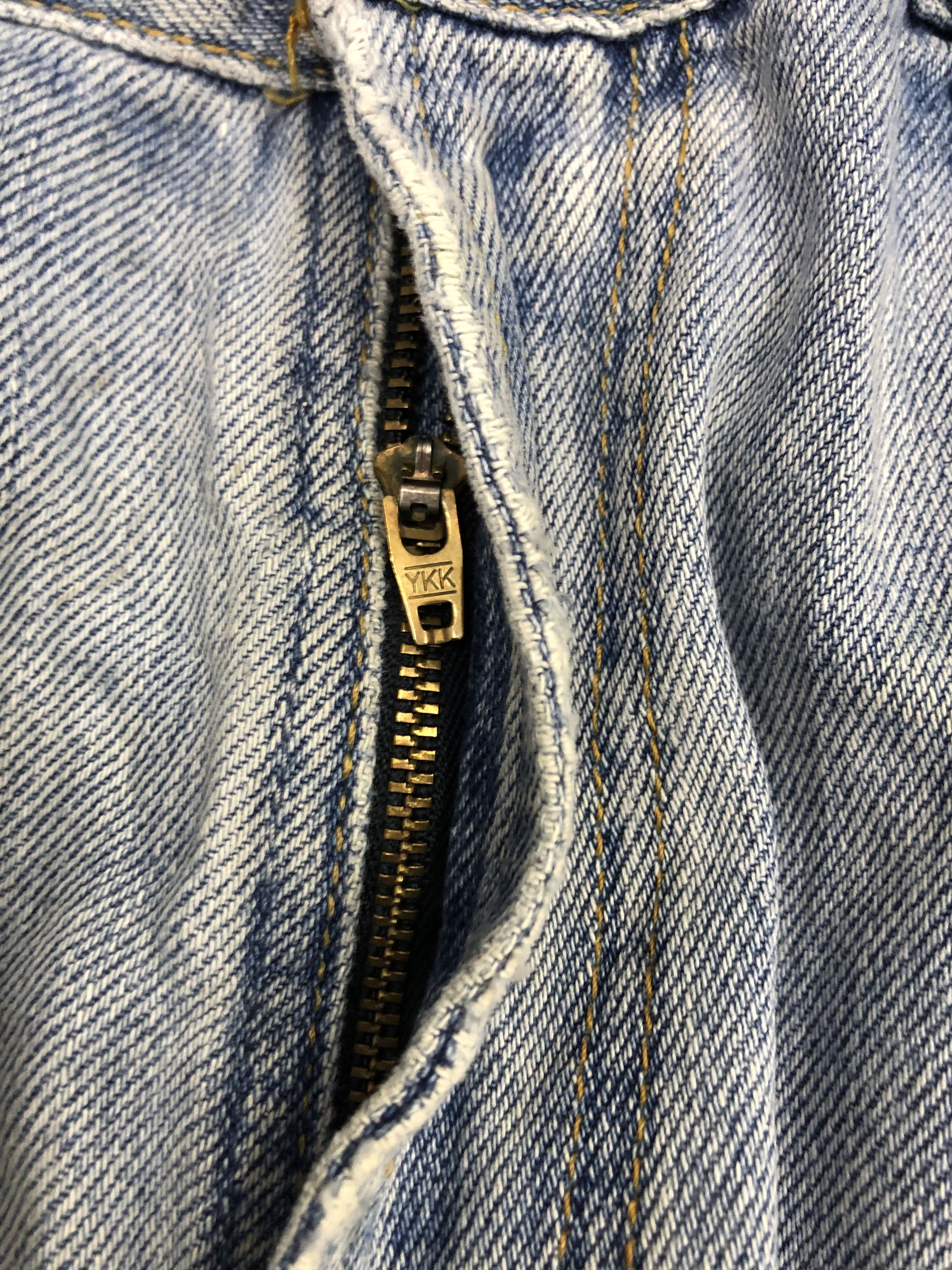 Levi's Vintage Levis 505 Light Wash Jeans DP1007 Size US 36 / EU 52 - 11 Thumbnail