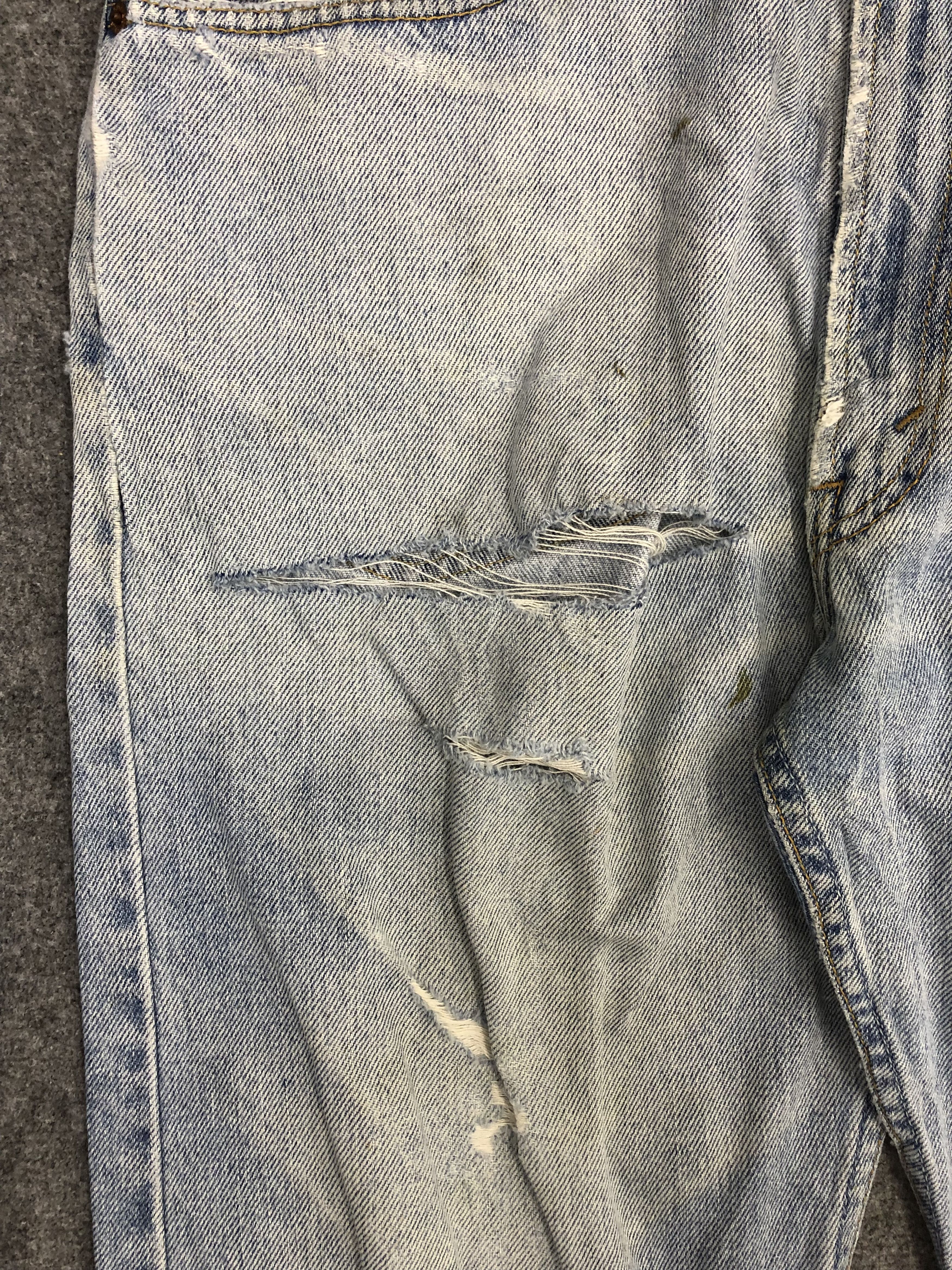 Levi's Vintage Levis 505 Light Wash Jeans DP1007 Size US 36 / EU 52 - 9 Thumbnail