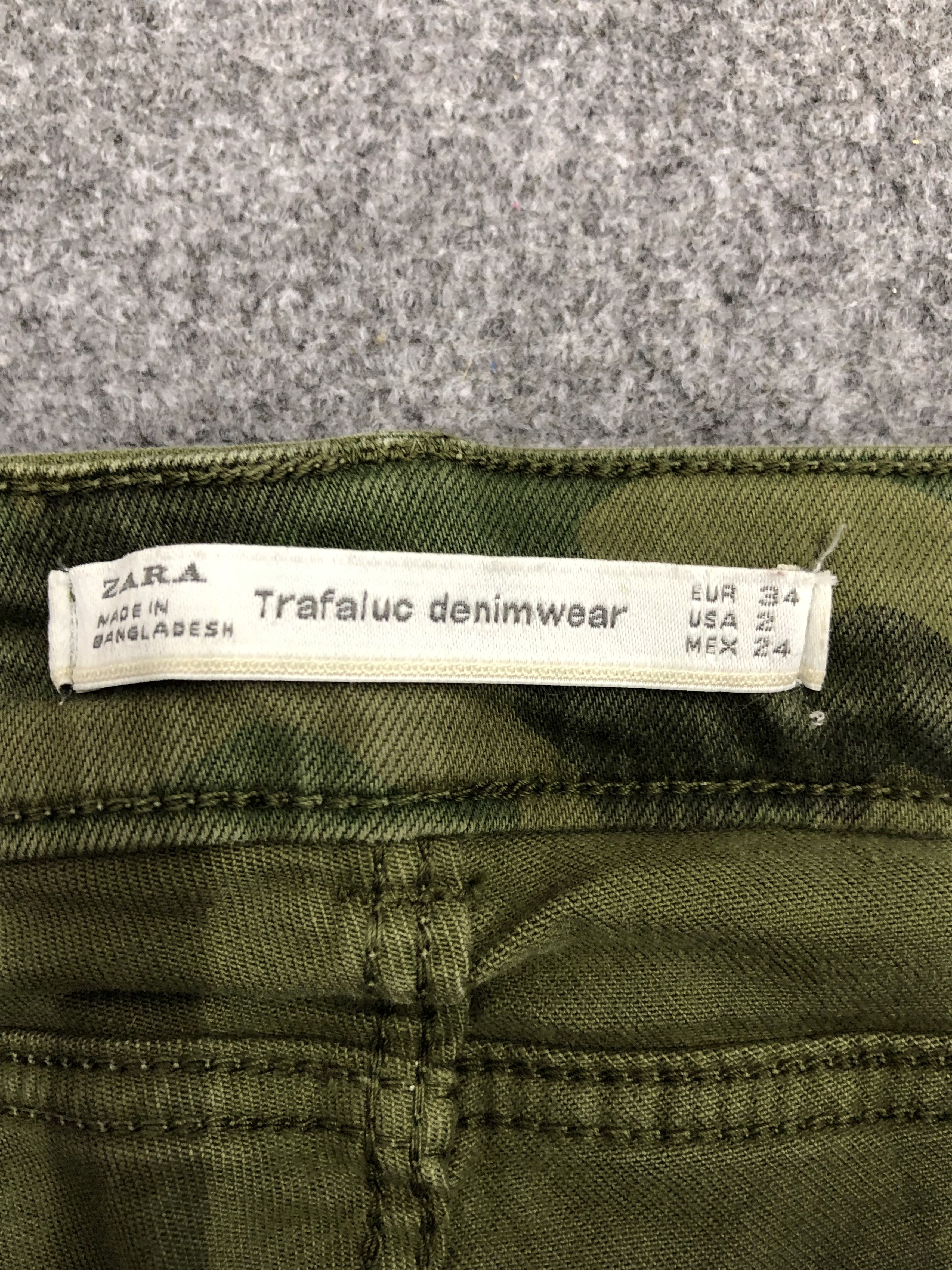 Vintage × Zara Vintage Zara Trafaluc Denimwear Camouflage Jeans Size US 26 / EU 42 - 6 Thumbnail