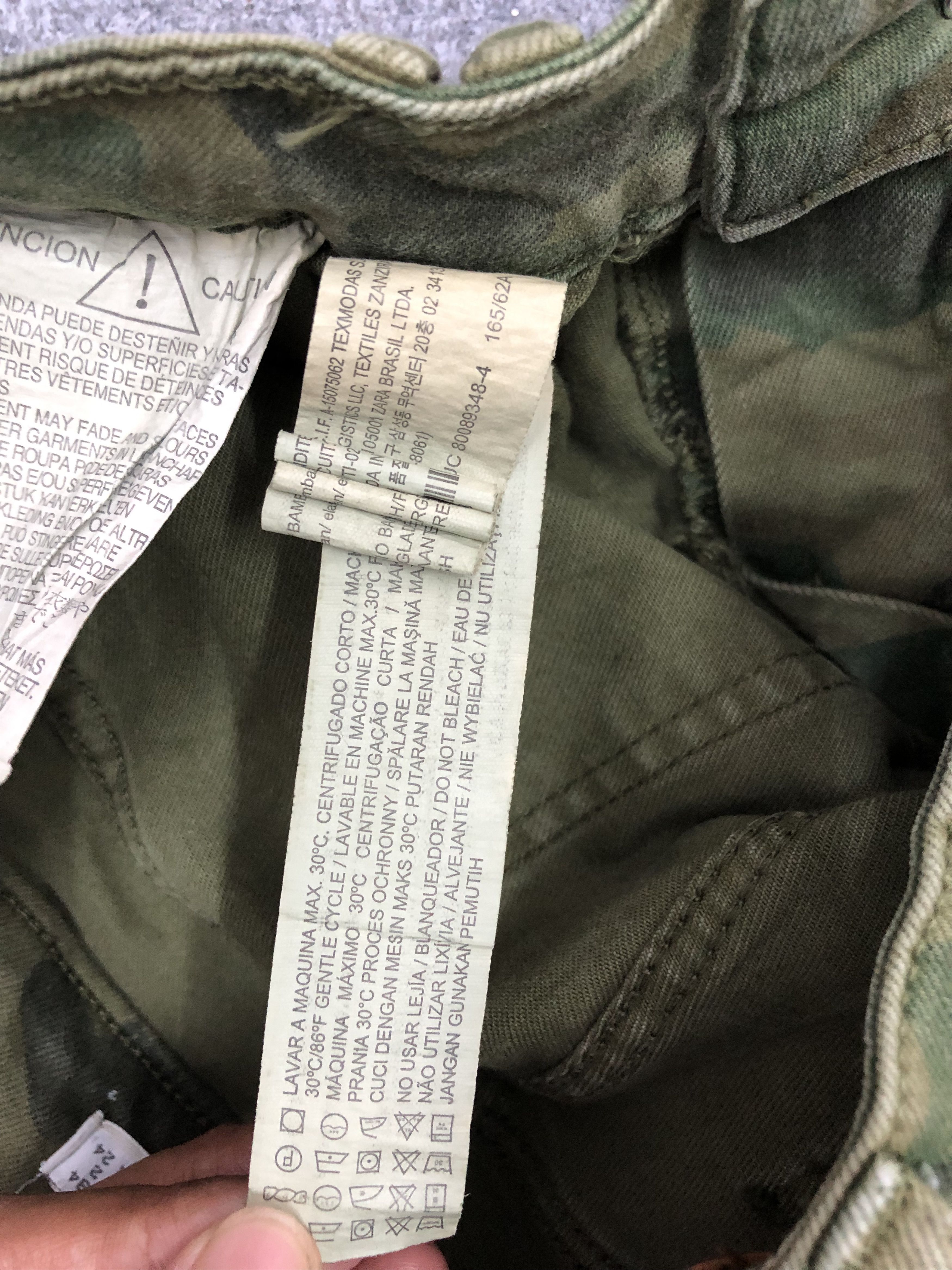 Vintage × Zara Vintage Zara Trafaluc Denimwear Camouflage Jeans Size US 26 / EU 42 - 8 Thumbnail