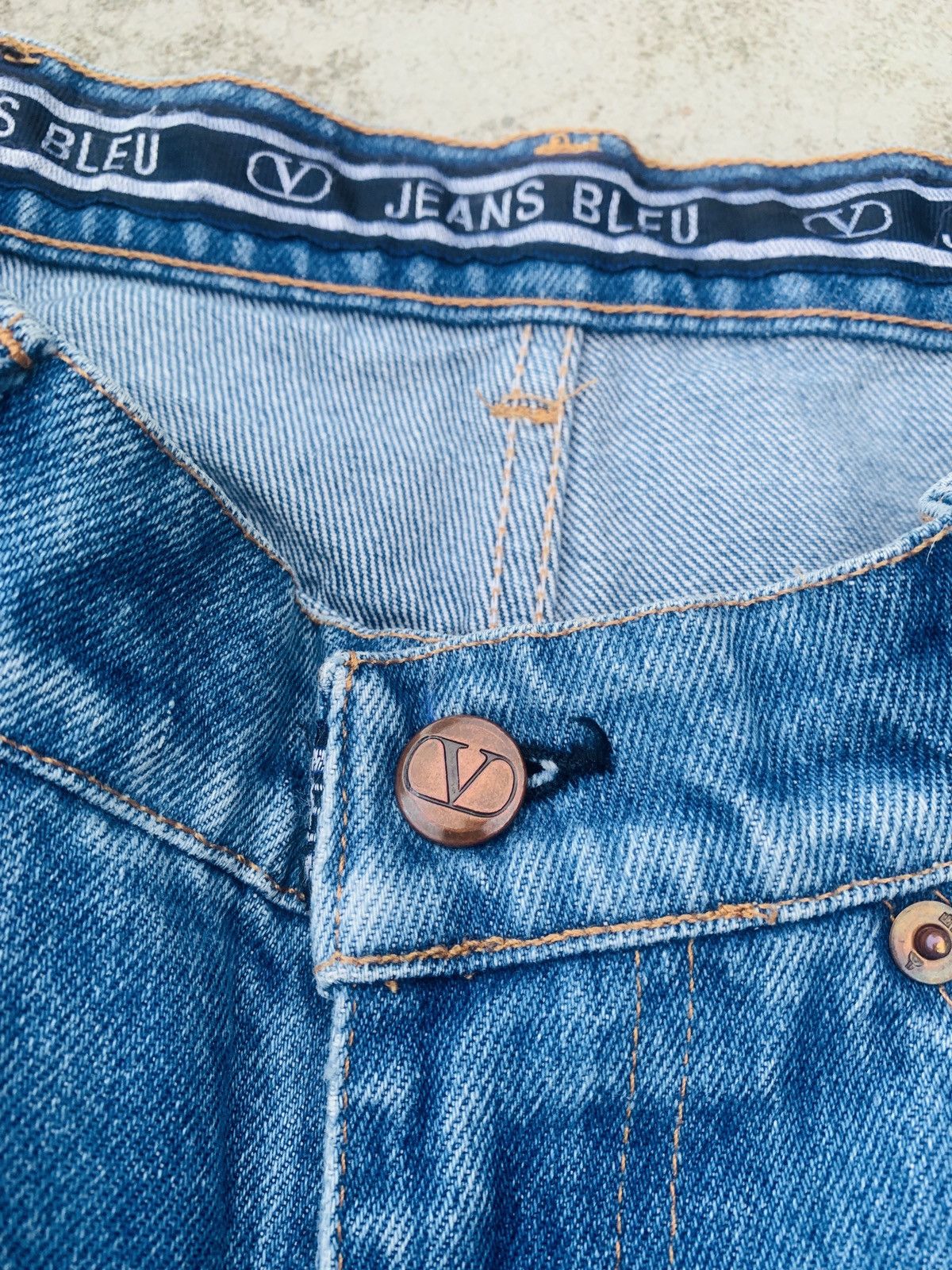 Valentino × Vintage Vintage Valentino Garavani washed denim pants made in Italy Size US 35 - 9 Thumbnail