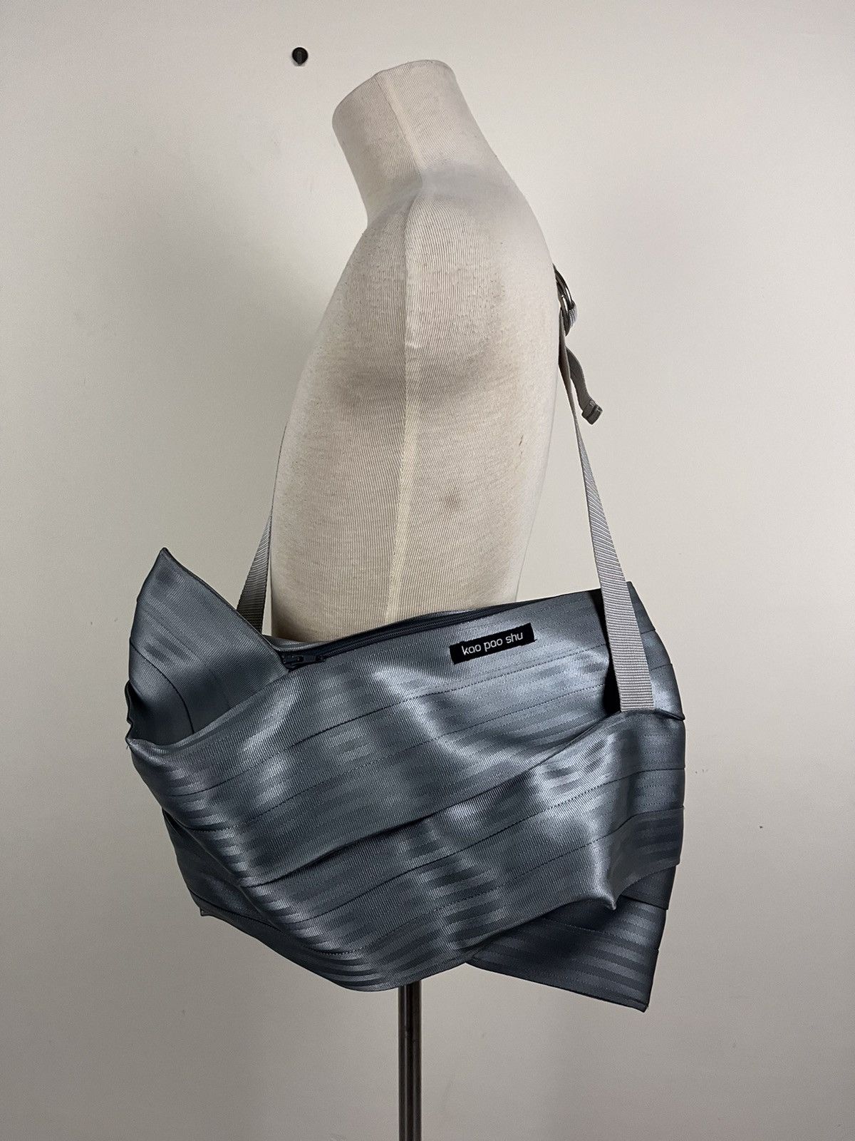 If Six Was Nine Kao Pao Shu cross body Bag Size ONE SIZE - 16 Thumbnail
