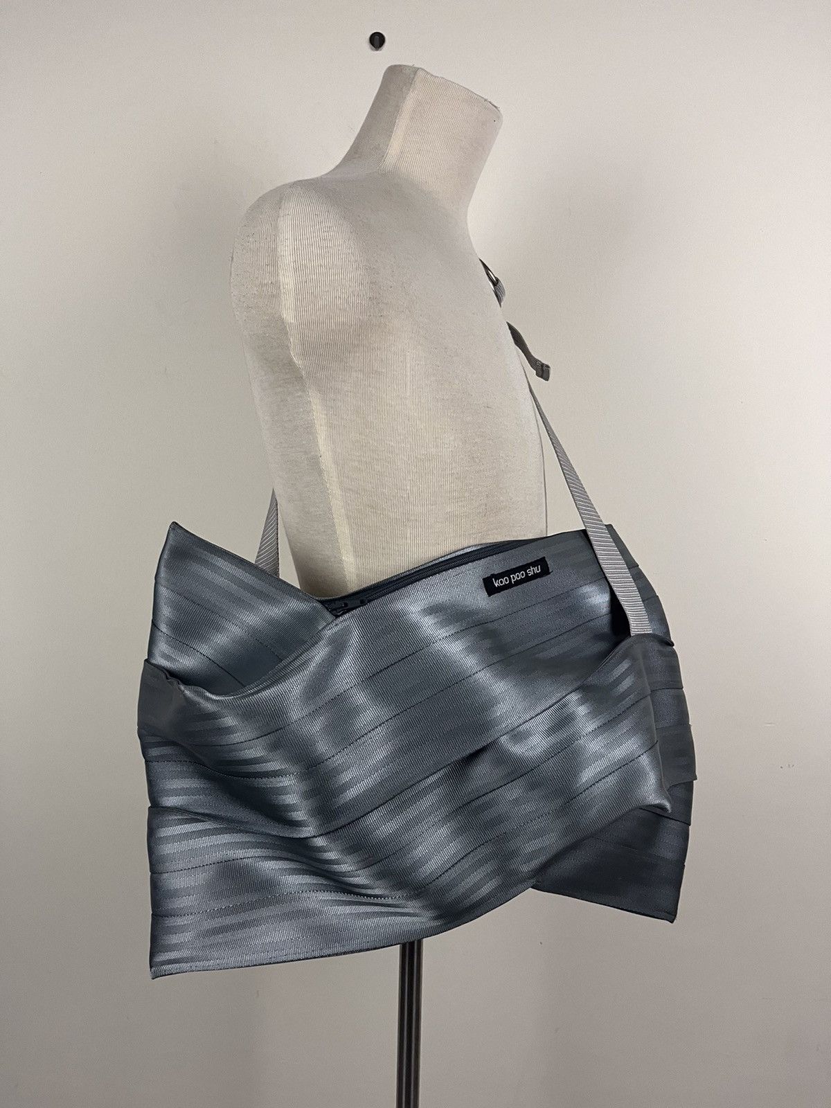 If Six Was Nine Kao Pao Shu cross body Bag Size ONE SIZE - 15 Thumbnail