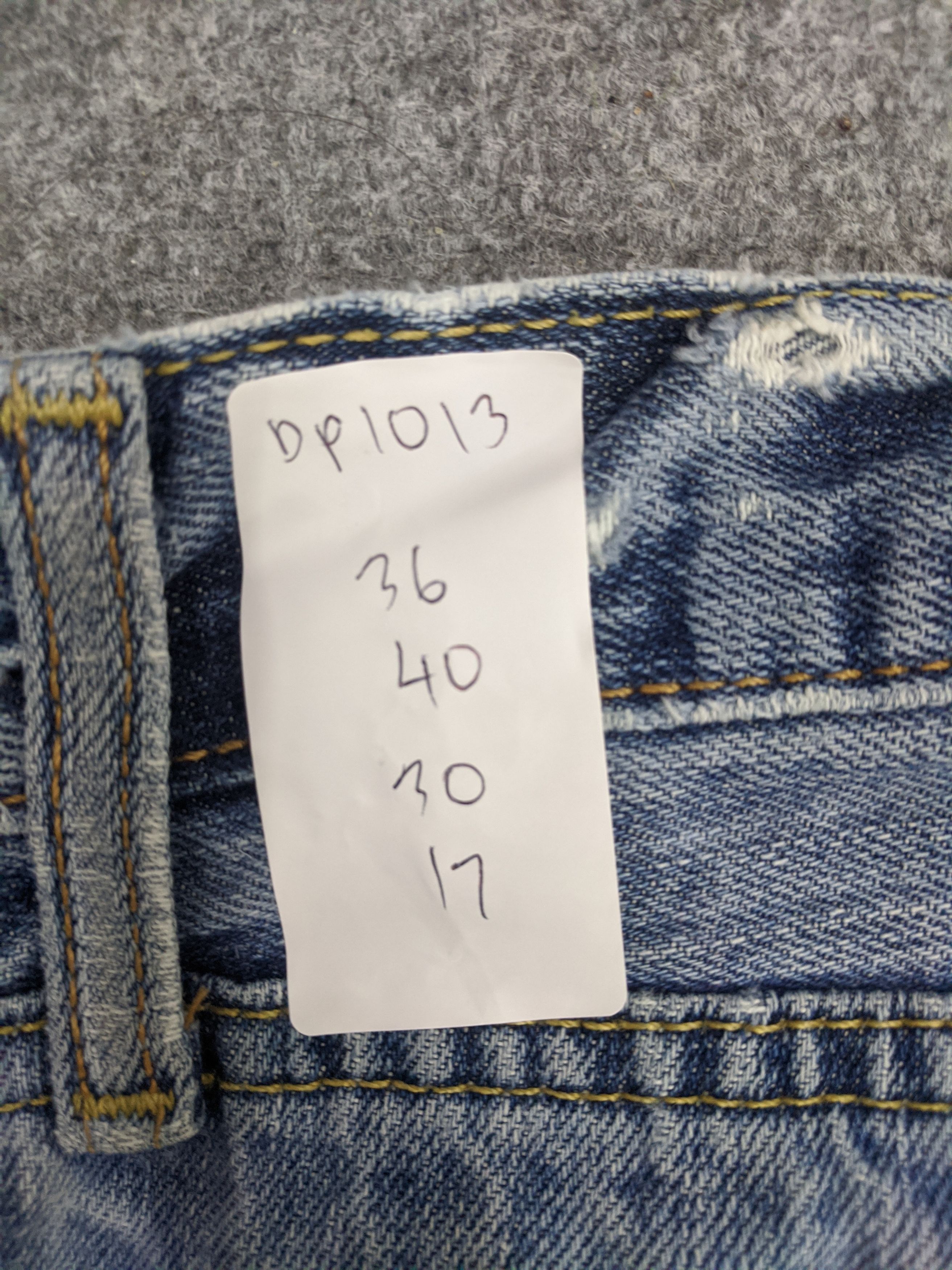 Levi's × Vintage Vintage Levis 505 Light Wash Jeans Size US 36 / EU 52 - 18 Thumbnail