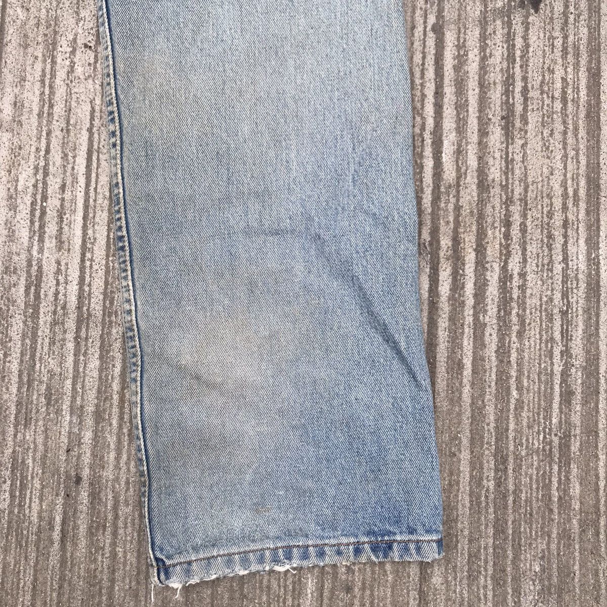 Levi's Vintage 90s Levis 505 Repaired Patchwork Denim Jeans Cobain Size US 36 / EU 52 - 18 Thumbnail