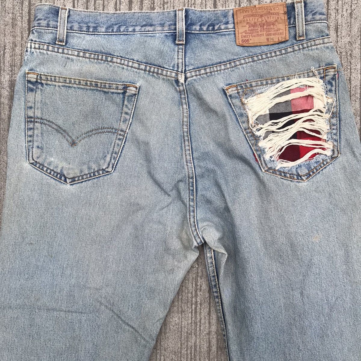 Levi's Vintage 90s Levis 505 Repaired Patchwork Denim Jeans Cobain Size US 36 / EU 52 - 12 Thumbnail