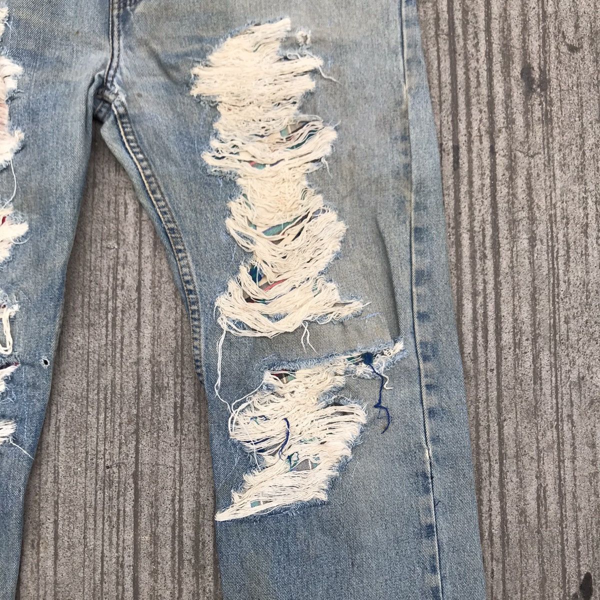 Levi's Vintage 90s Levis 505 Repaired Patchwork Denim Jeans Cobain Size US 36 / EU 52 - 8 Thumbnail