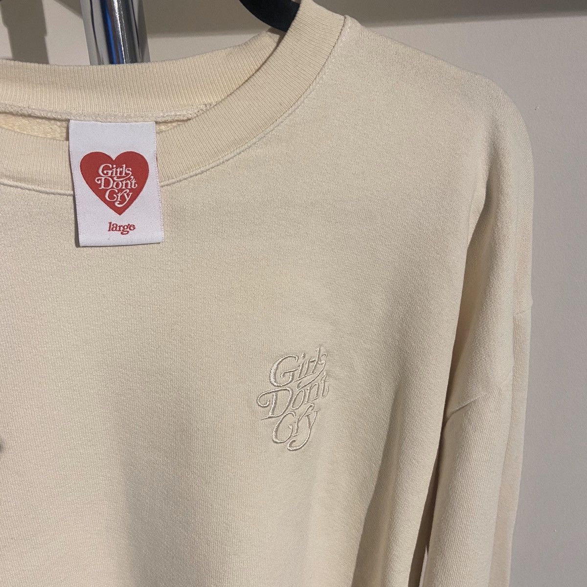 Girls Don't Cry Rare FW19 Girls Dont Cry Tonal Crew Neck Sweater Size US L / EU 52-54 / 3 - 5 Thumbnail