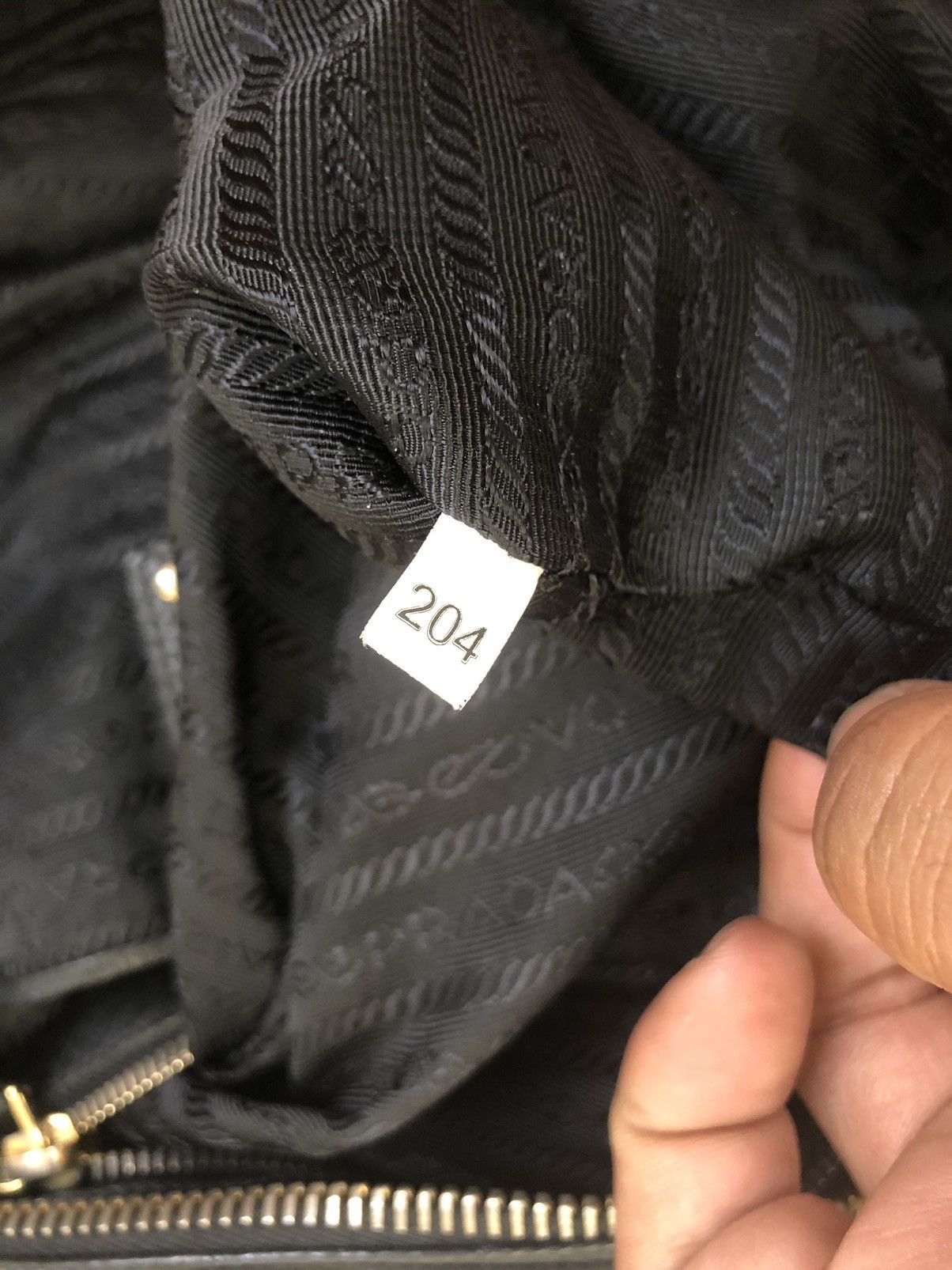 Prada Authentic Prada Nylon Handbag Size ONE SIZE - 18 Thumbnail