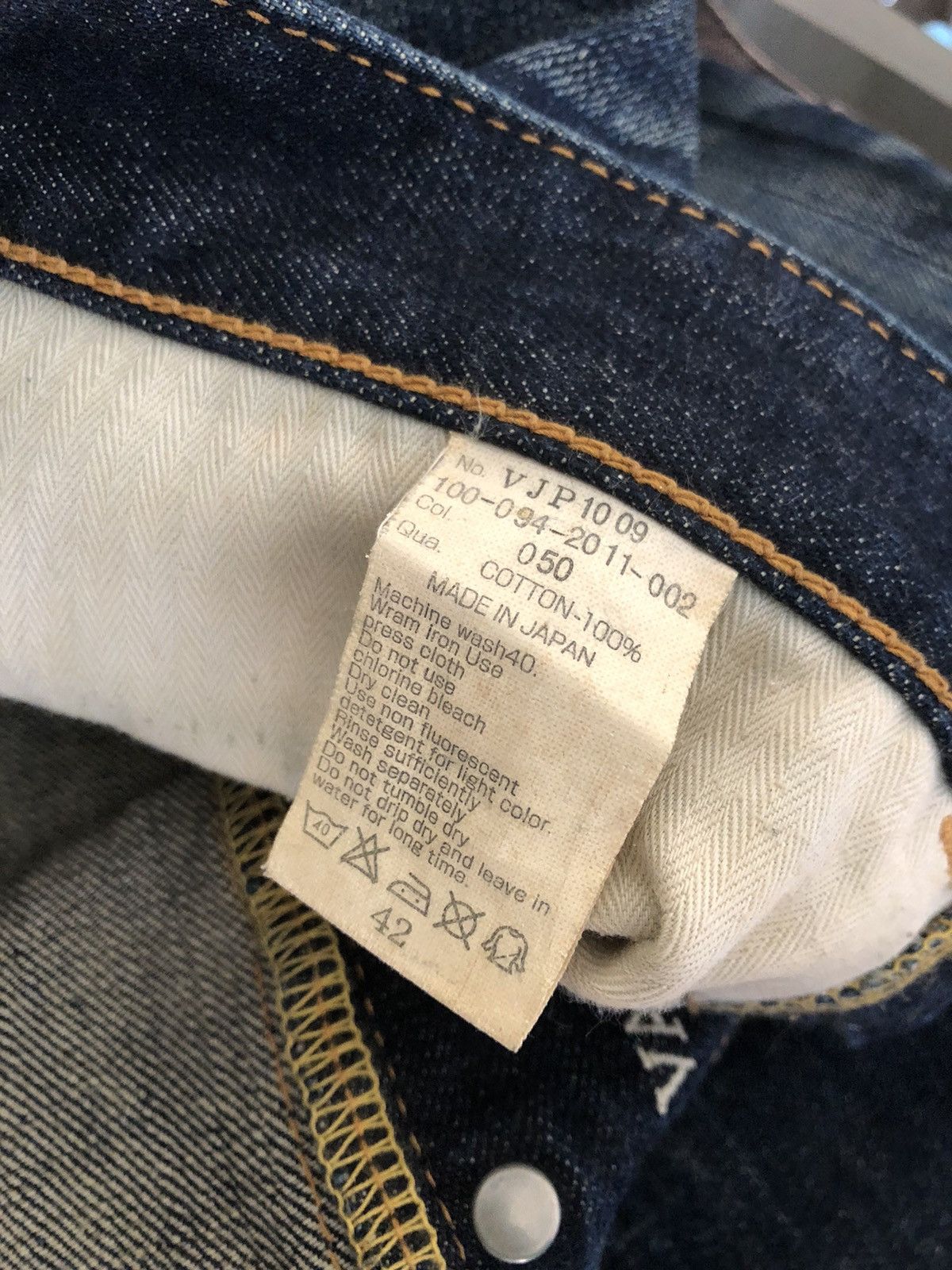 Vanquish Vanquish Japan Low Rise Released Hem Denim Flare Jeans Size US 31 - 22 Thumbnail