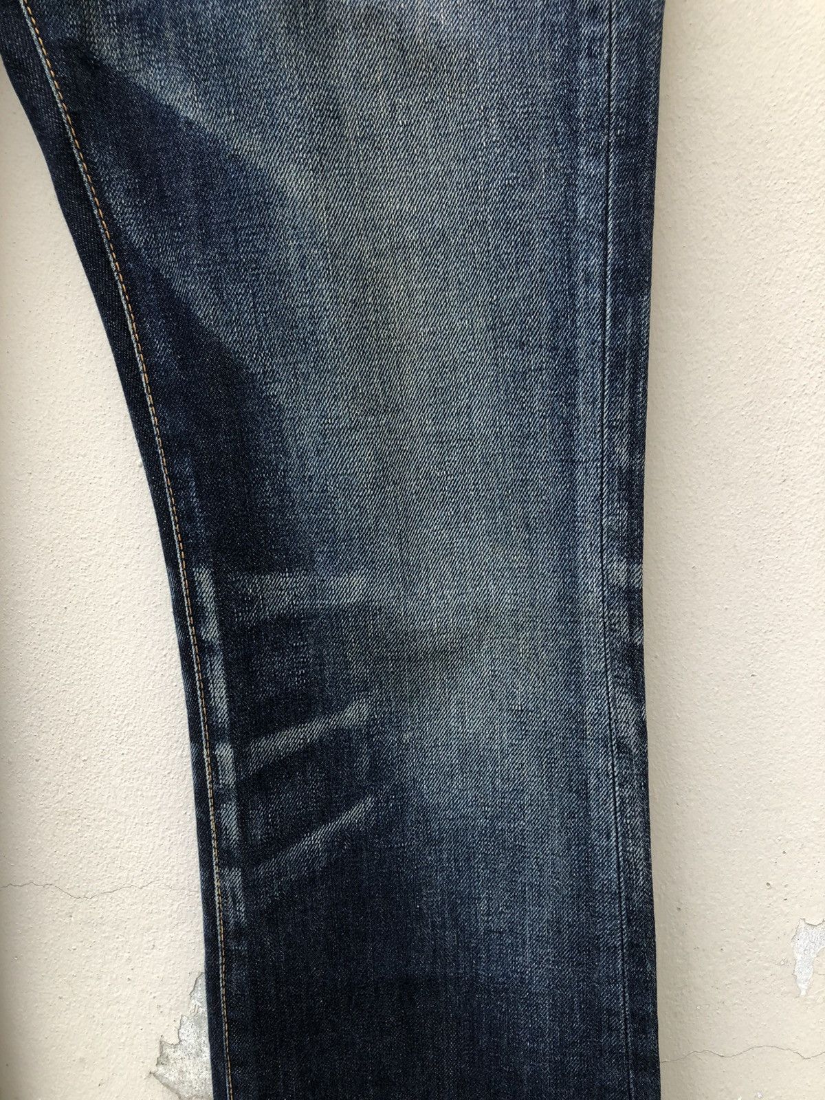 Vanquish Vanquish Japan Low Rise Released Hem Denim Flare Jeans Size US 31 - 13 Thumbnail
