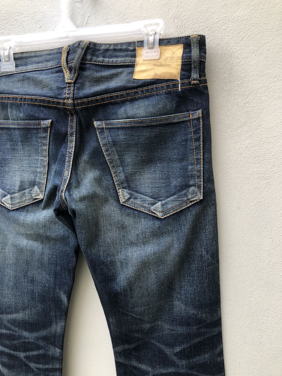 Vanquish Vanquish Japan Low Rise Released Hem Denim Flare Jeans Size US 31 - 19 Thumbnail